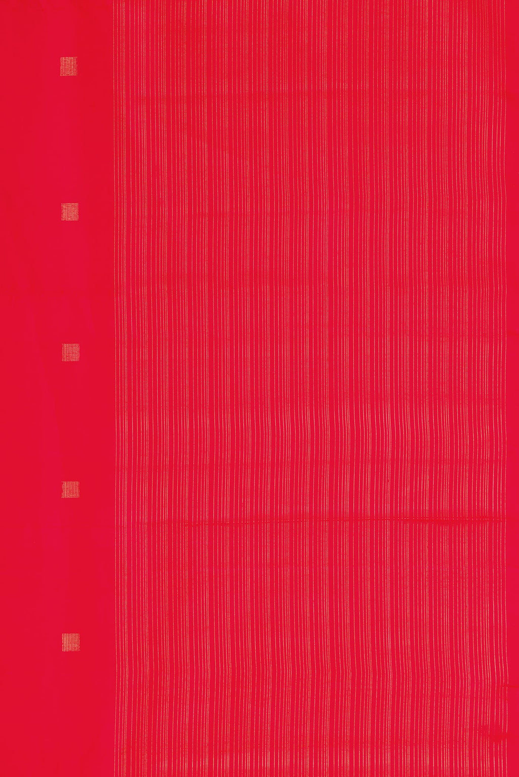 Border image of Pure Silk Pure Zari Red Dual Tone Kanchipuram Saree with Zari Butta on the body and Without Border. 