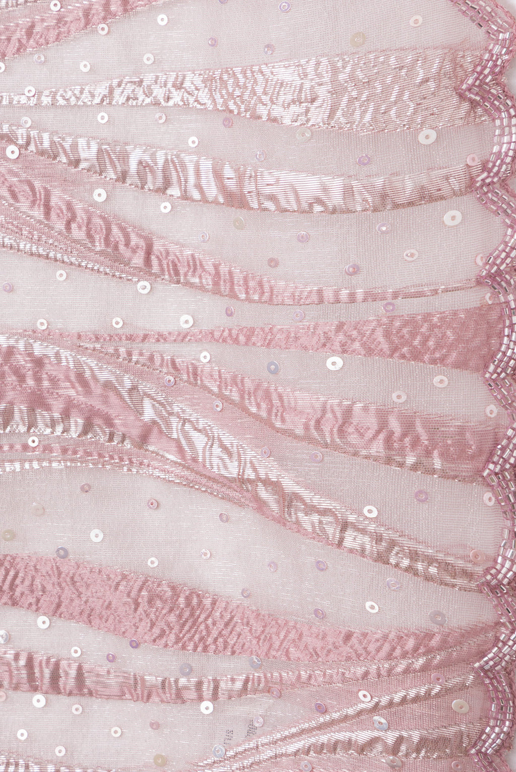 Border image of Rose Gold Dual Tone Organza Silk Saree with Embroidery on the body and Embroidery Border. 