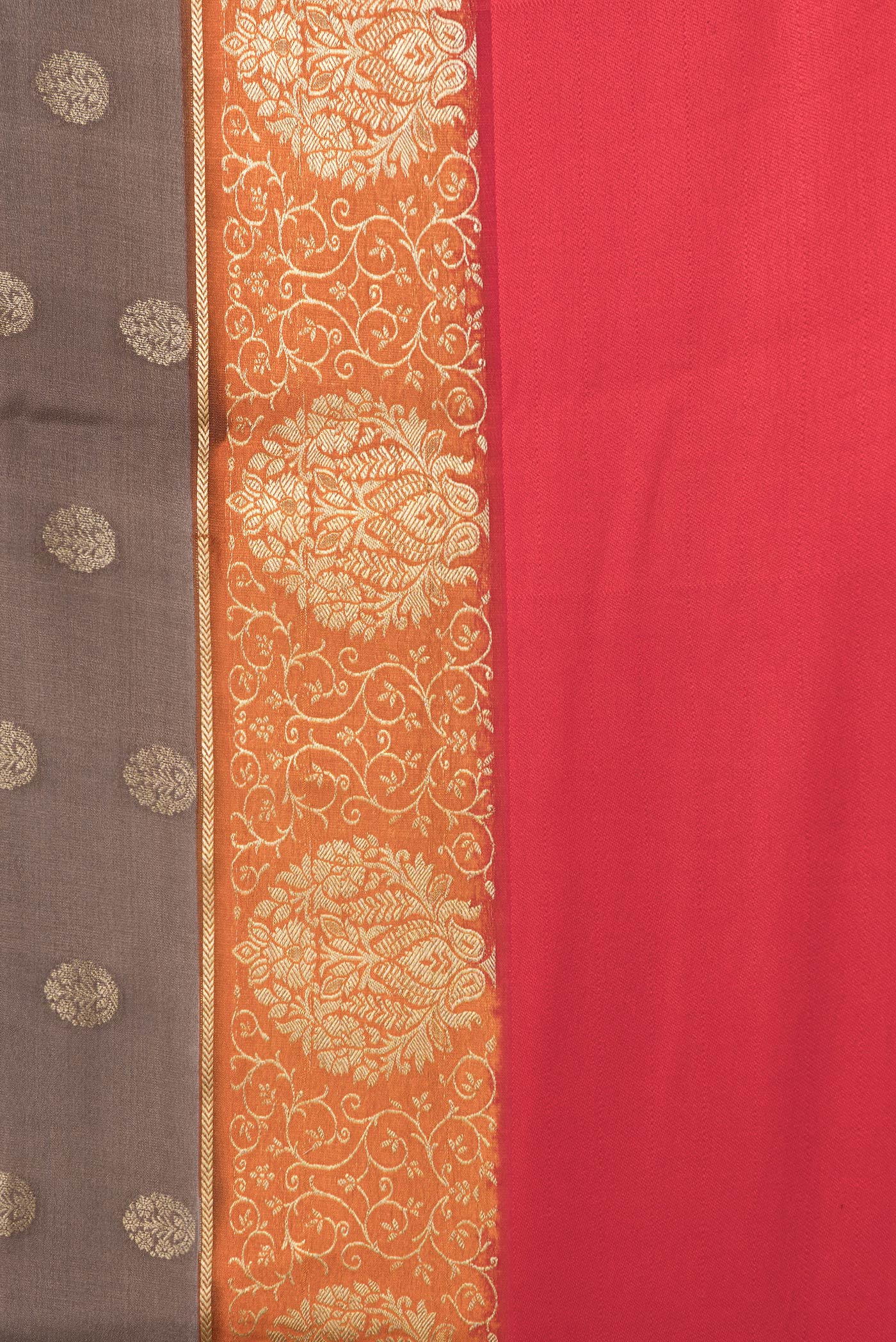 Border image of Brown Dual Tone Mysore Silk Saree with Zari Butta on the body and Fancy Border. 