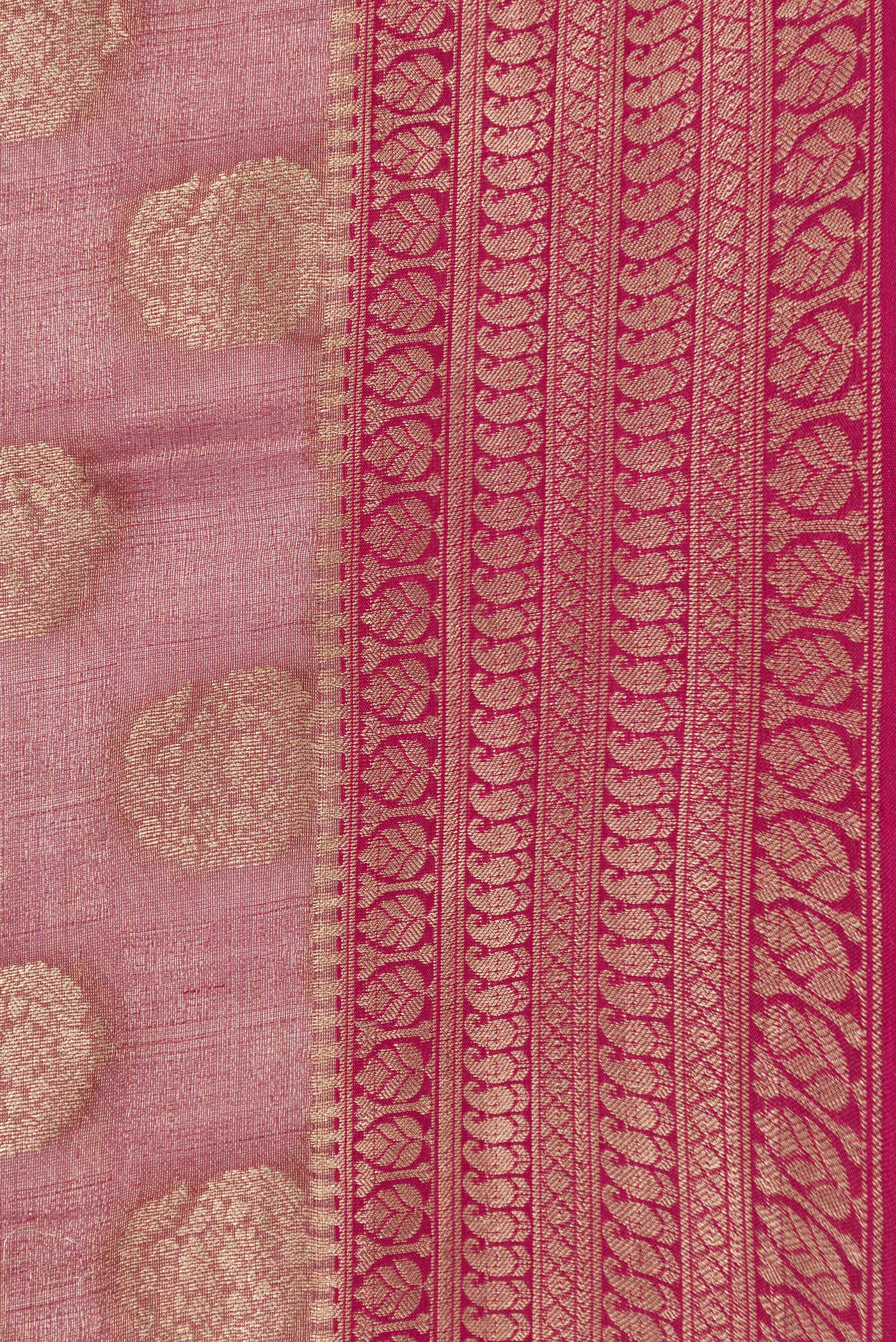 Border image of Pink Dual Tone Mysore Georgette Saree with Zari Brocade on the body and Zari Border. 