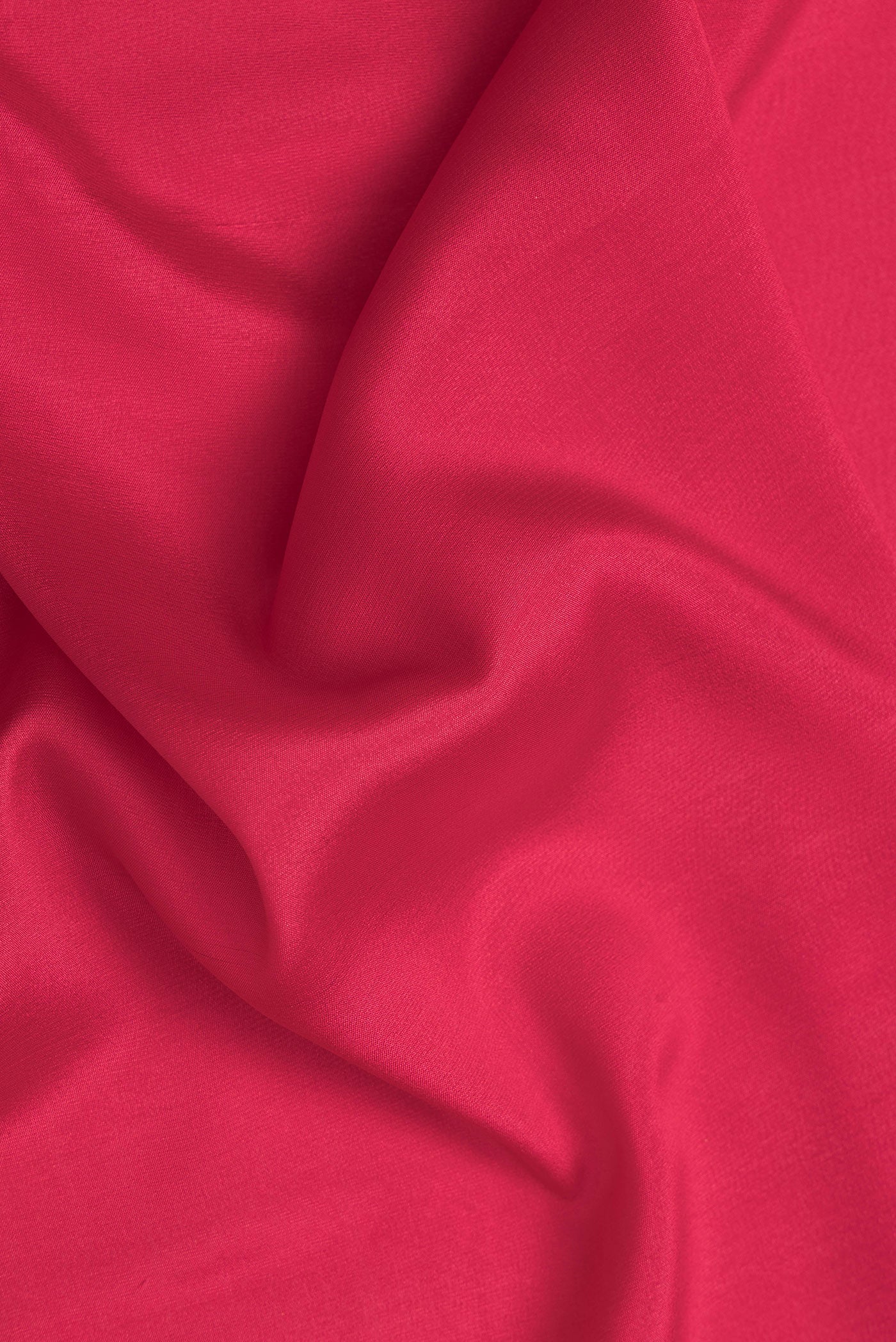 Close up of Pink Dual Tone Mysore Silk Saree with Plain Body and Fancy Border.  displaying folds