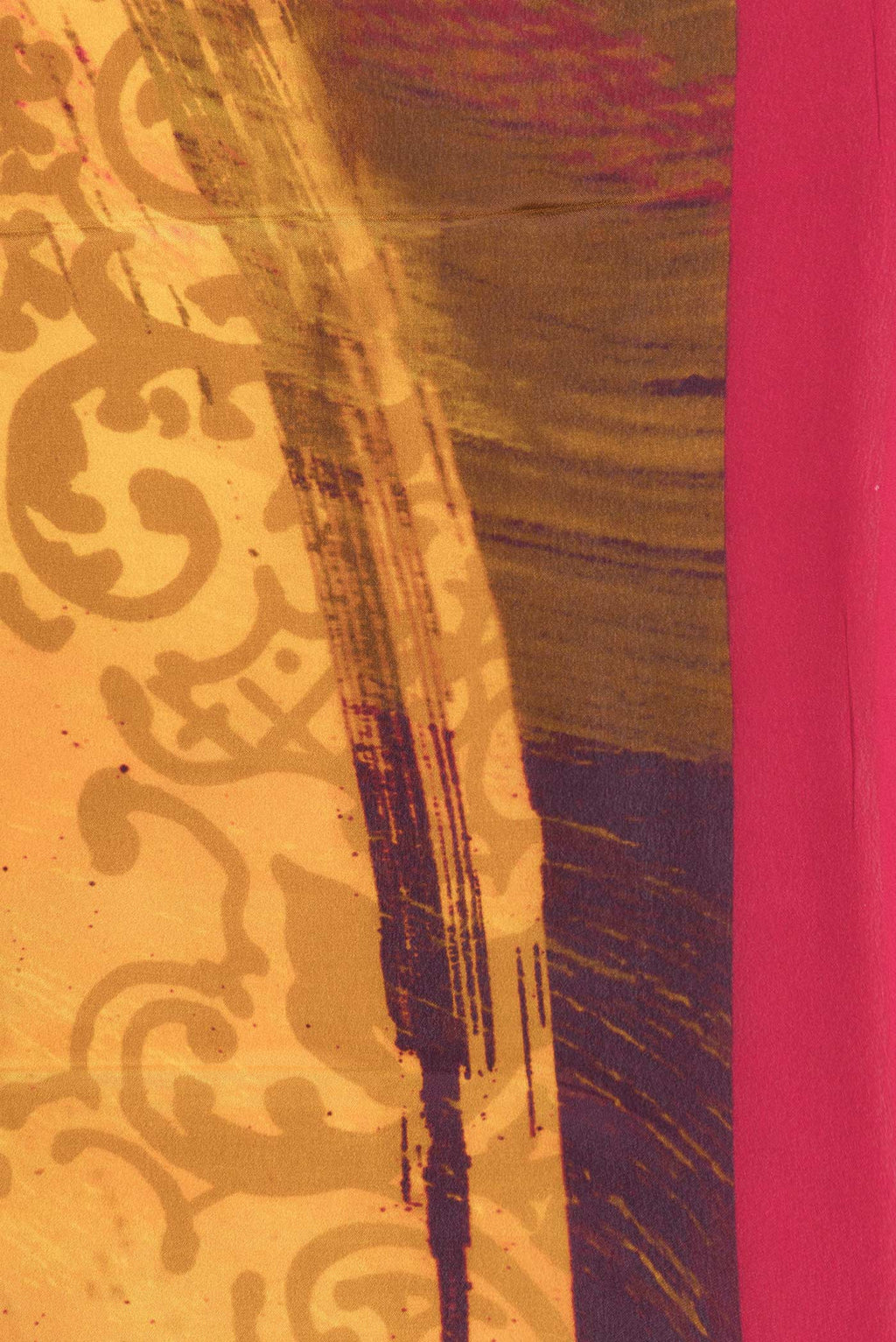 Border image of Burgundy Dual Tone Mysore Crepe Saree with Printed design on the body and Plain Border. 