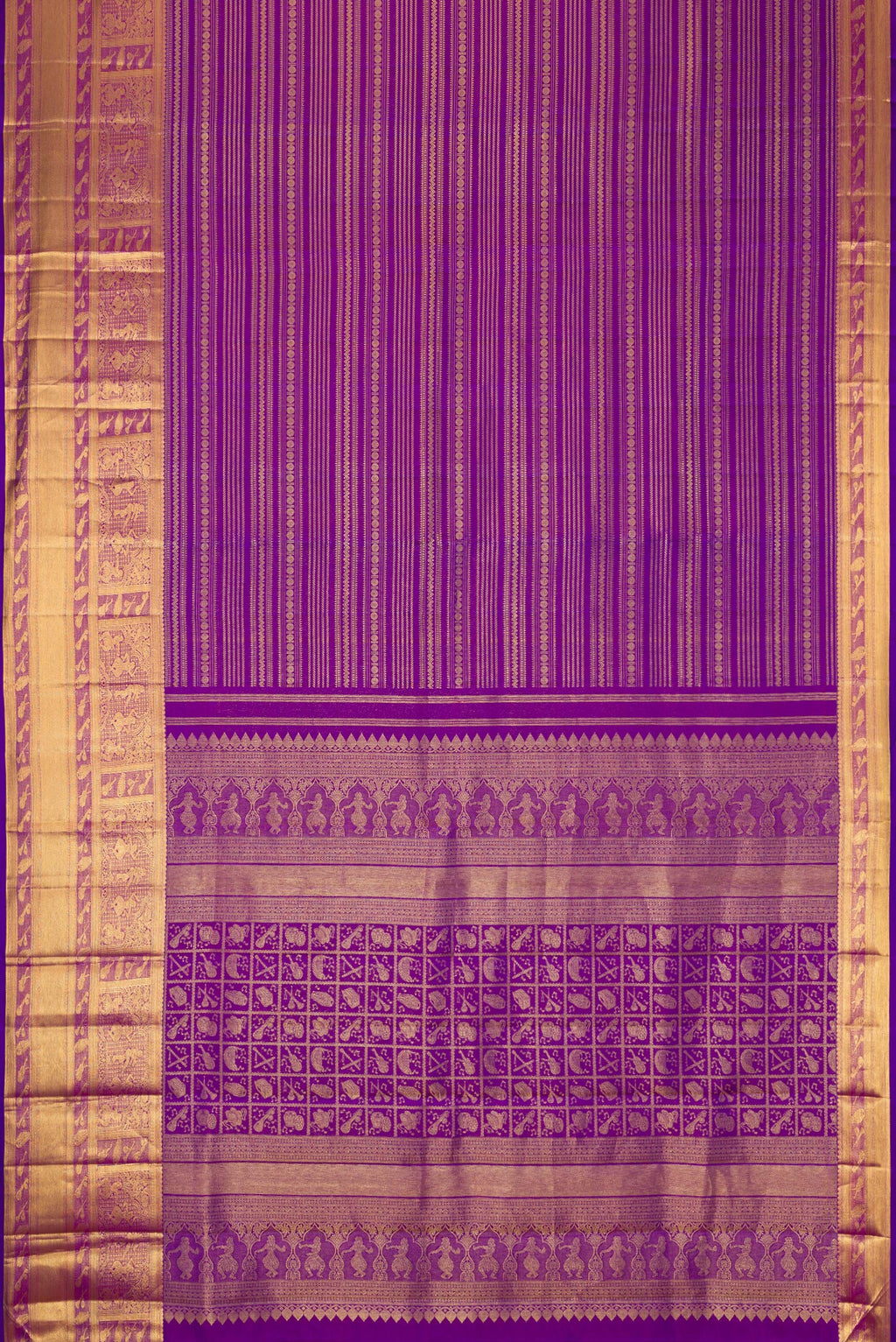 Flat view of Purple Dual Tone Kanchipuram Silk Saree with Zari Brocade on the body and Zari Border. 