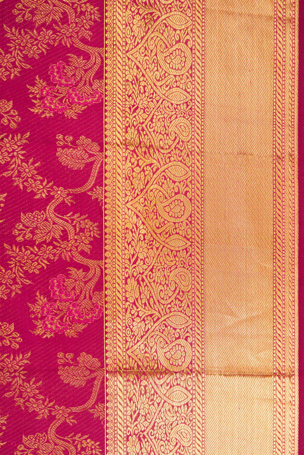 Border image of Dark Mauve Dual Tone Kanjivaram Silk Saree with Zari Brocade on the body and Zari Border. 