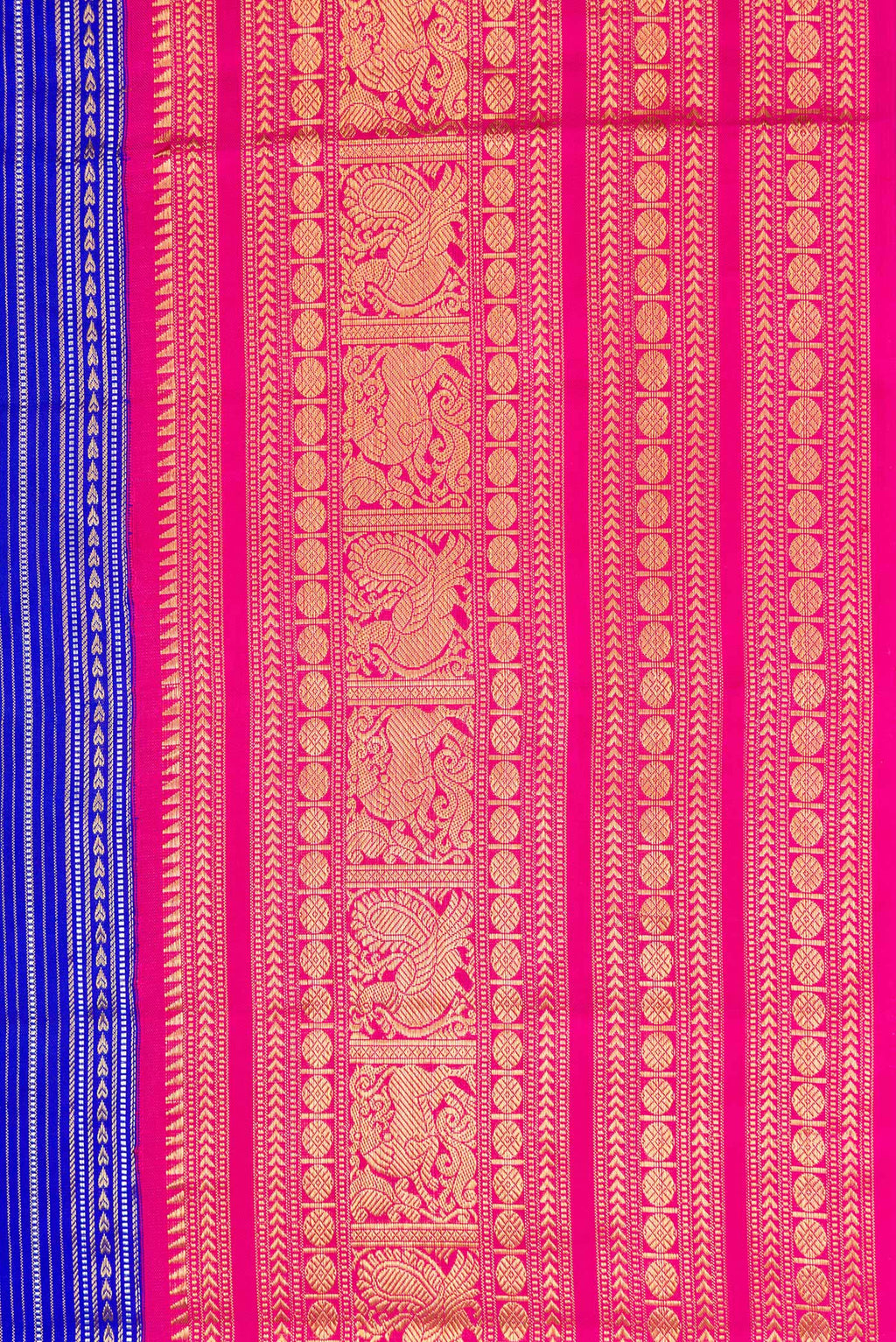 Border image of Pure Silk Pure Zari Royal Blue Dual Tone Kanchipuram Saree with Stripes on the body and Zari Border. 