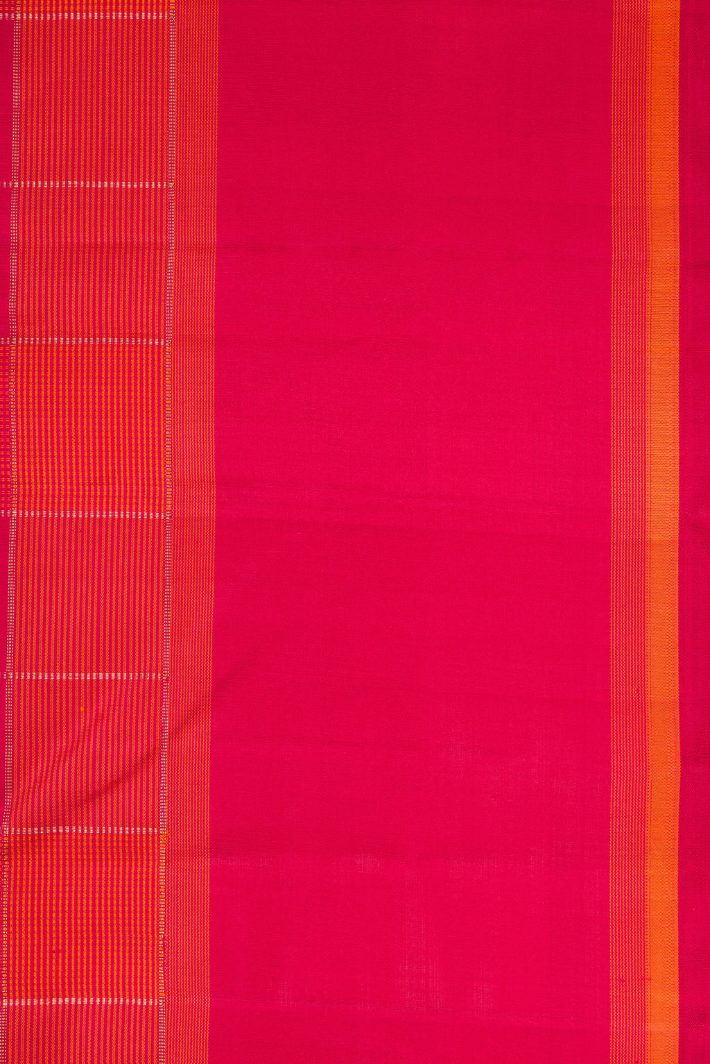 Border image of Pure Silk Pure Zari Dark Pink and Brick Orange Color Kanchipuram Saree with Checked design on the body and Thread Border. 