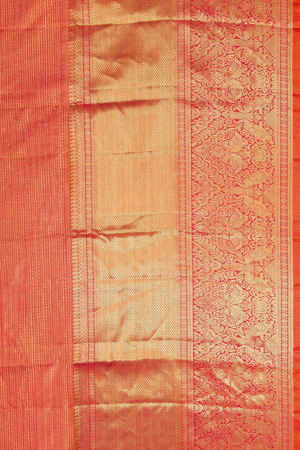 Border image of Coral Dual Tone Kanchipuram Silk Saree with Zari Brocade on the body and Zari Border. 