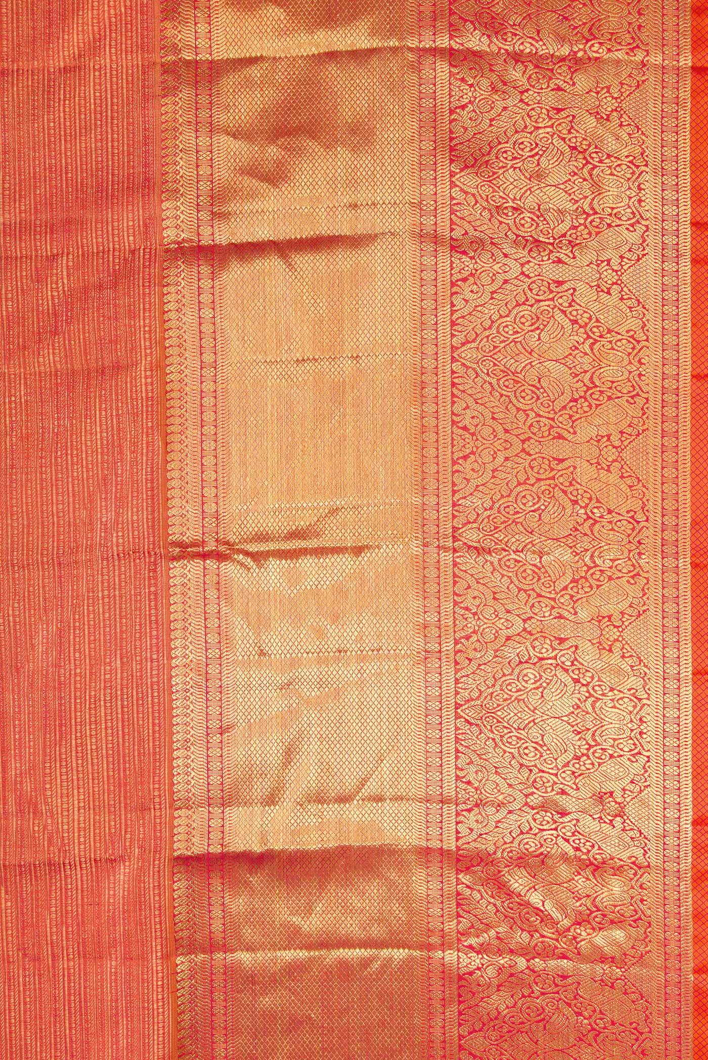 Border image of Coral Dual Tone Kanchipuram Silk Saree with Zari Brocade on the body and Zari Border. 