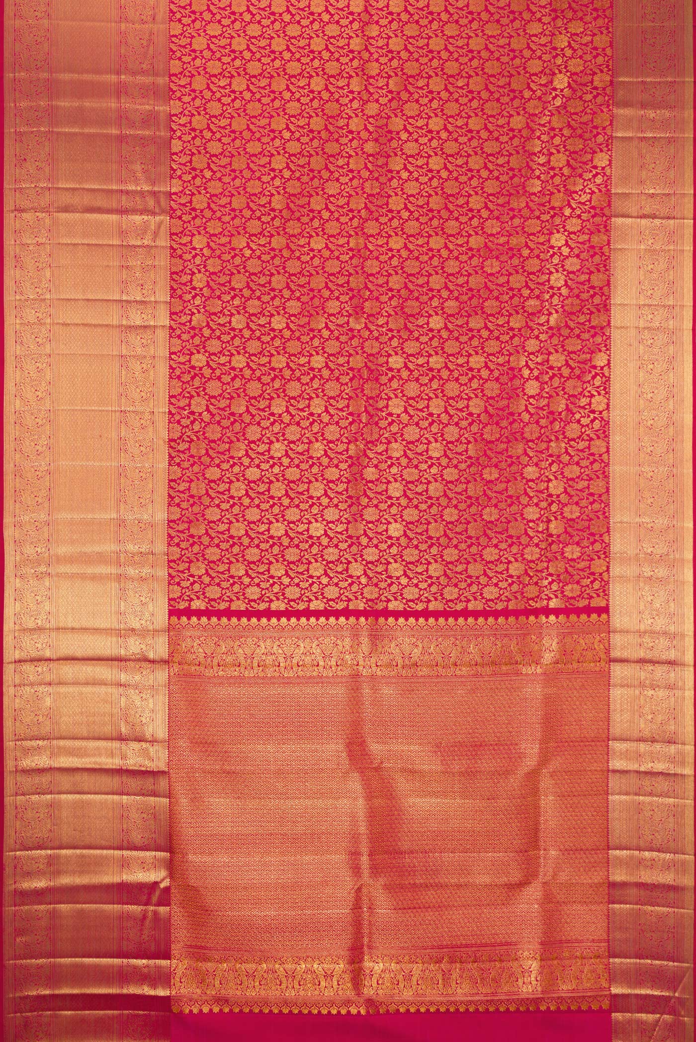 Flat view of Dark Pink Kanchipuram Silk Saree with Zari Brocade on the body and Zari Border. 