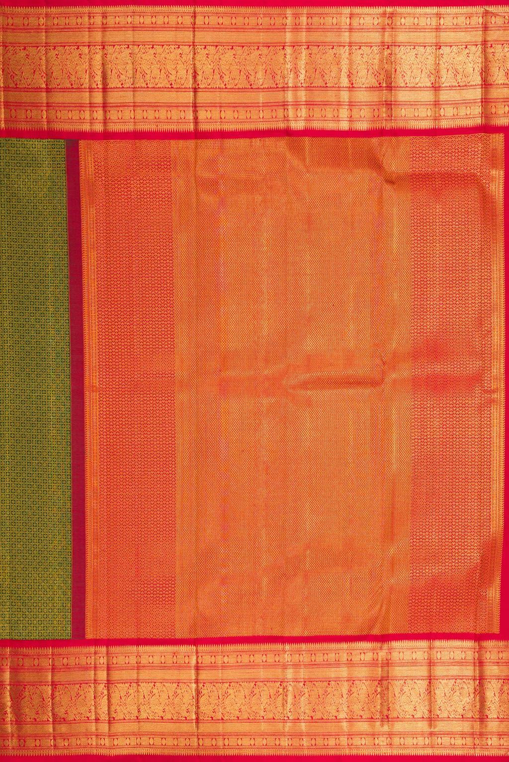 Close up image of the pallu of Green Dual Tone Kanchipuram Silk Saree with Zari Brocade on the body and Zari Border. 