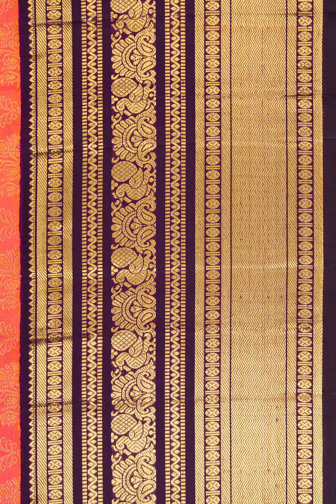Border image of Peach Dual Tone Kanchipuram Silk Saree with Zari Brocade on the body and Zari Border. 