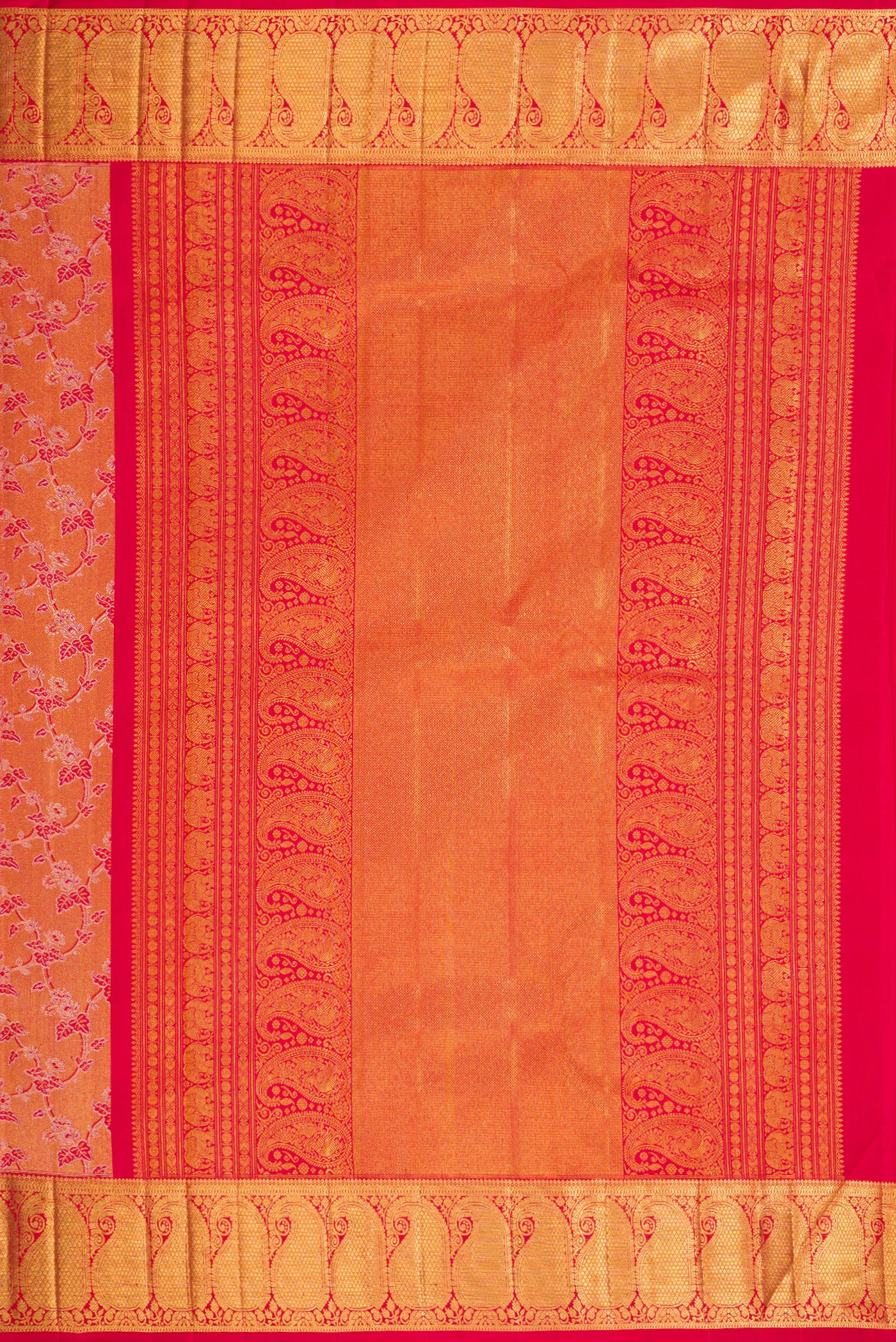 Close up image of the pallu of Red Dual Tone Kanchipuram Silk Saree with Zari Brocade on the body and Zari Border. 