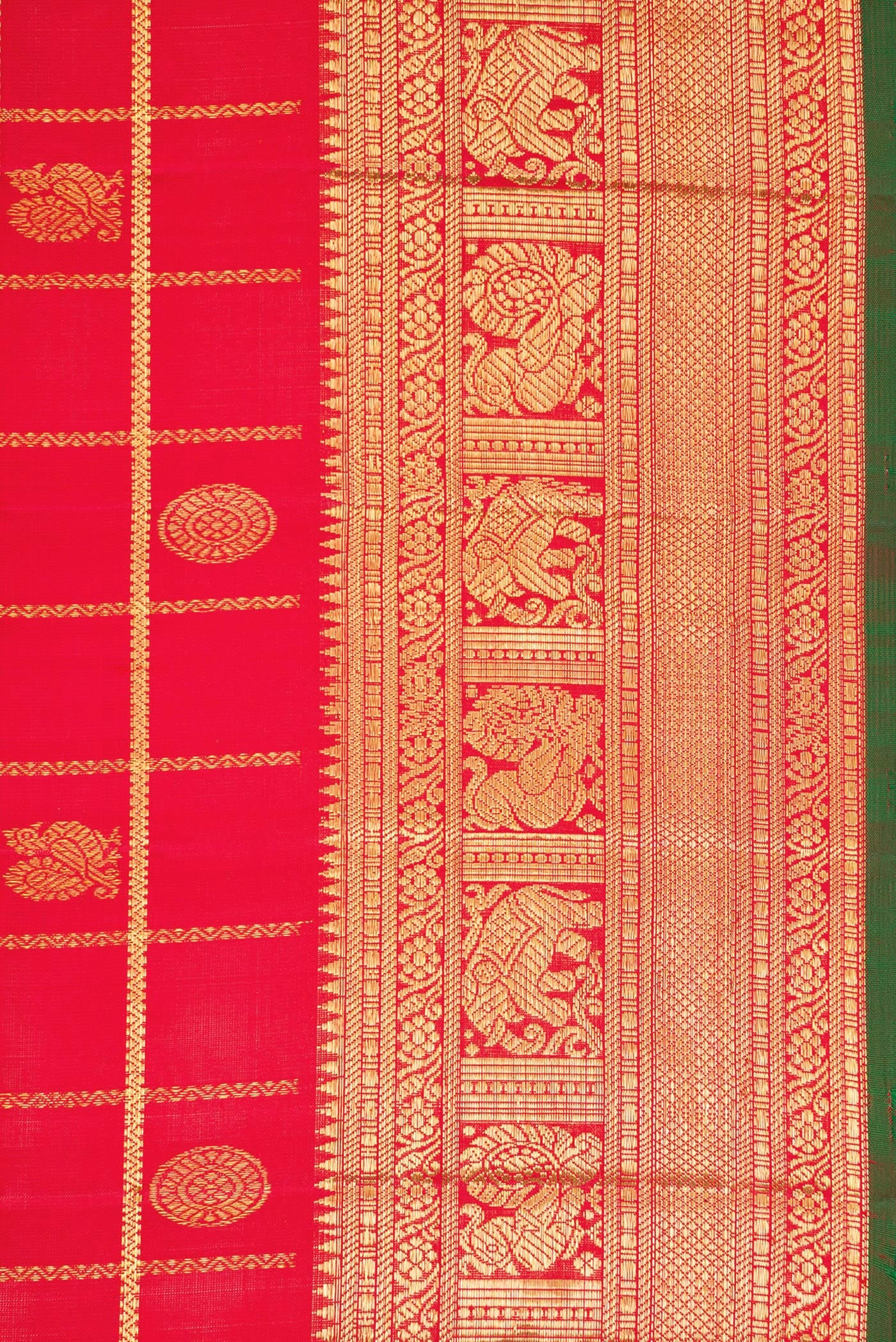 Border image of Red Dual Tone Kanchipuram Silk Saree with Checked design on the body and Zari Border. 