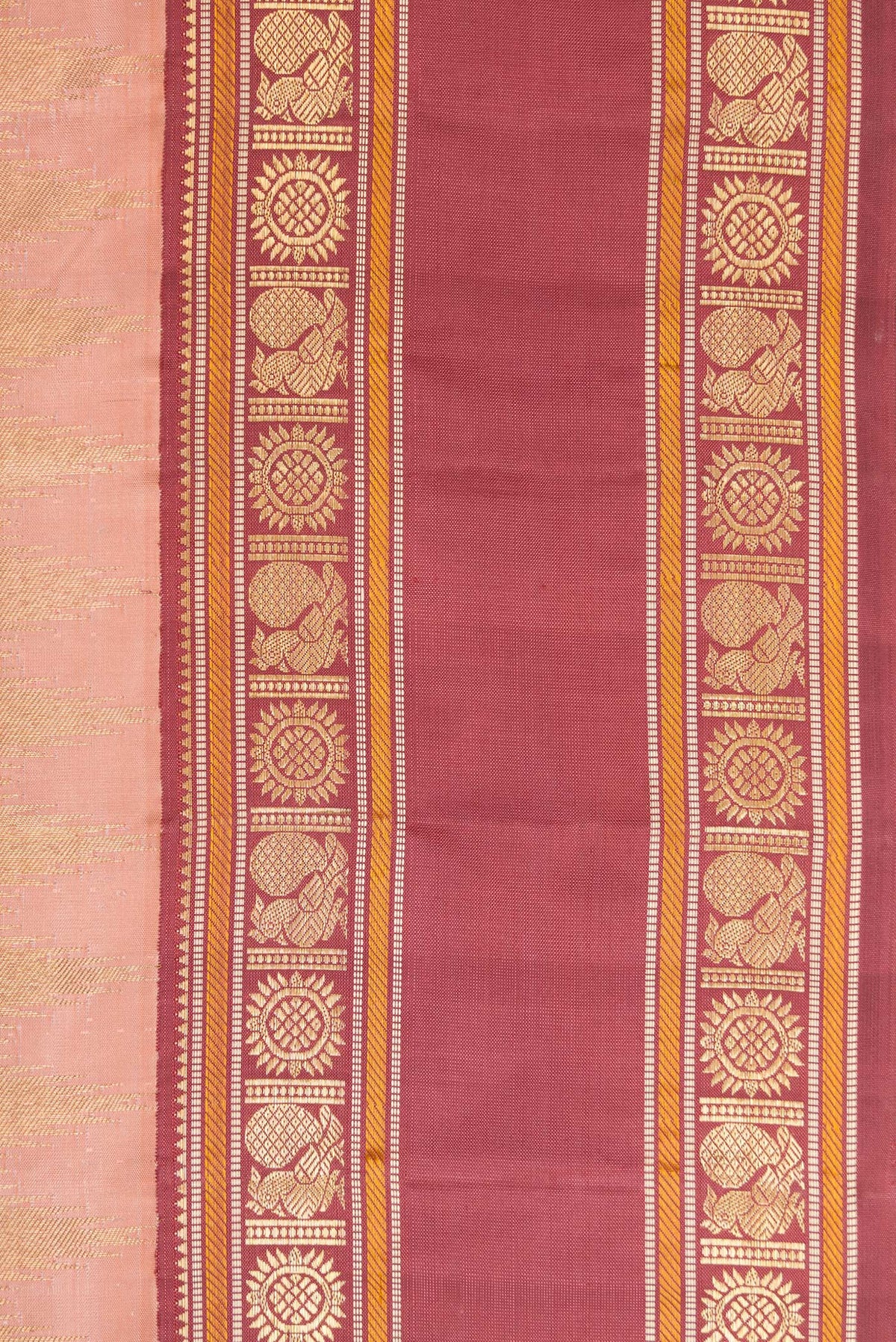 Border image of Pure Silk Pure Zari Sandal Dual Tone Kanchipuram Saree with Zari Brocade on the body and Zari Border. 