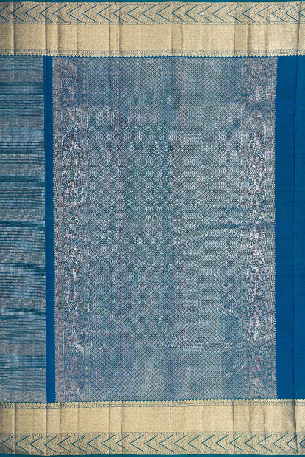 Close up image of the pallu of Peacock Blue Dual Tone Kanchipuram Silk Saree with Zari Brocade on the body and Zari Border. 