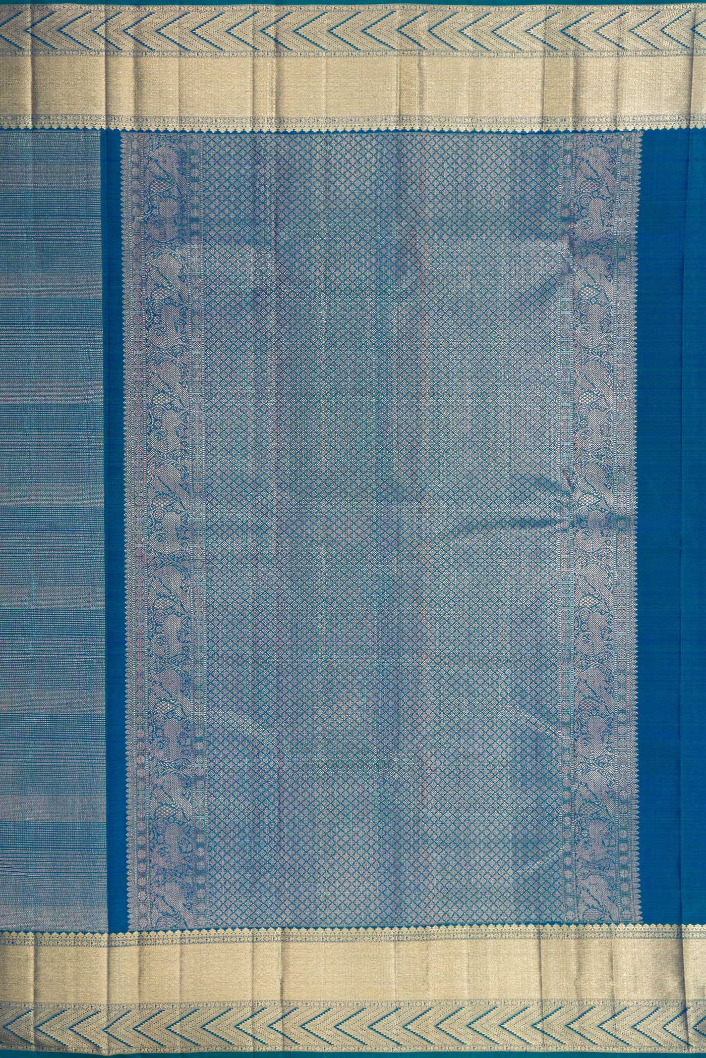 Close up image of the pallu of Peacock Blue Dual Tone Kanchipuram Silk Saree with Zari Brocade on the body and Zari Border. 