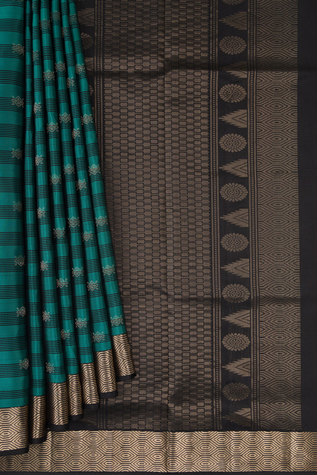 Pleats and pallu of Maya Blue Dual Tone Soft Silk Saree with Zari Butta on the body and Zari Border. 
