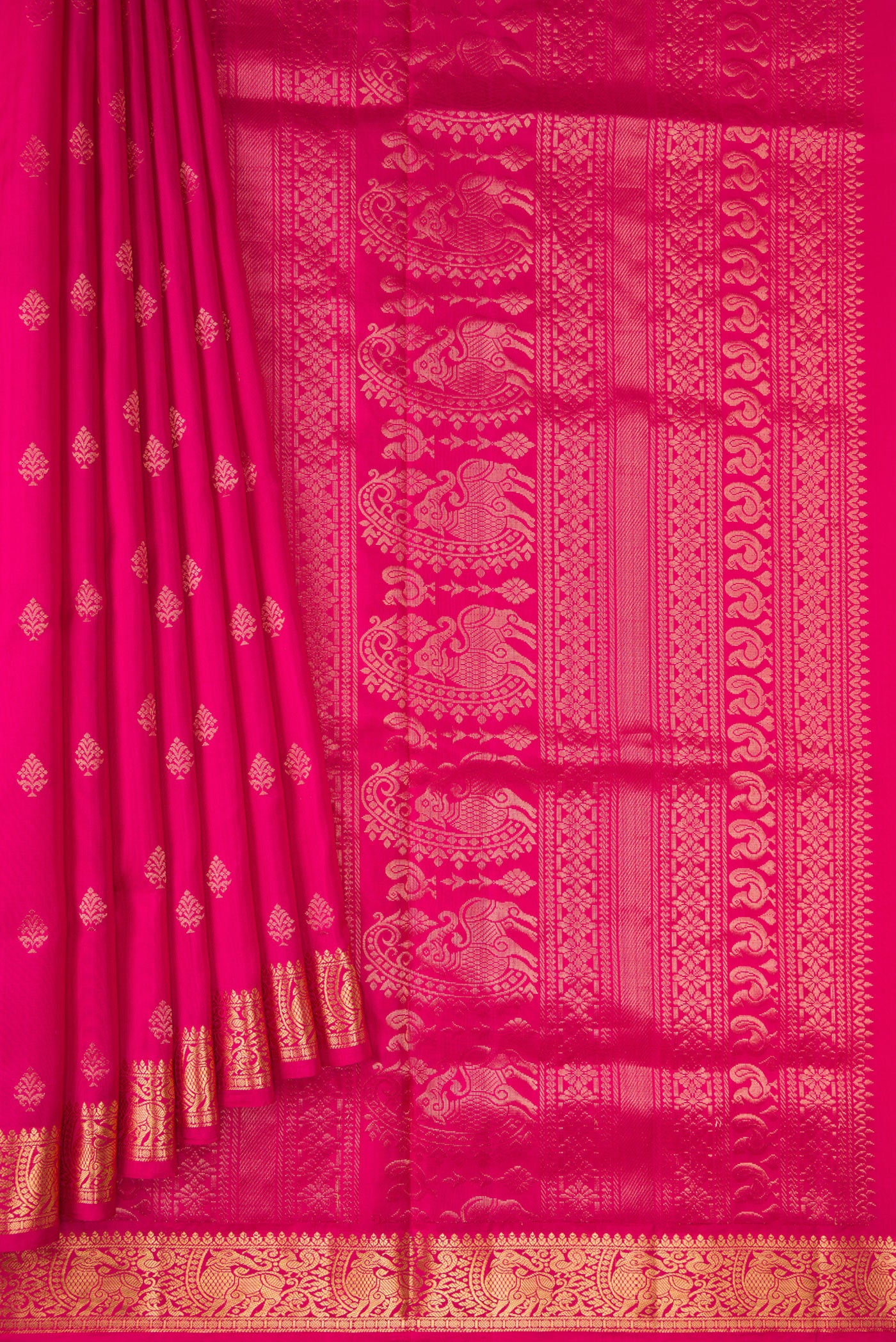 Pleats and pallu of Dark Pink Dual Tone Soft Silk Saree with Zari Butta on the body and Zari Border. 