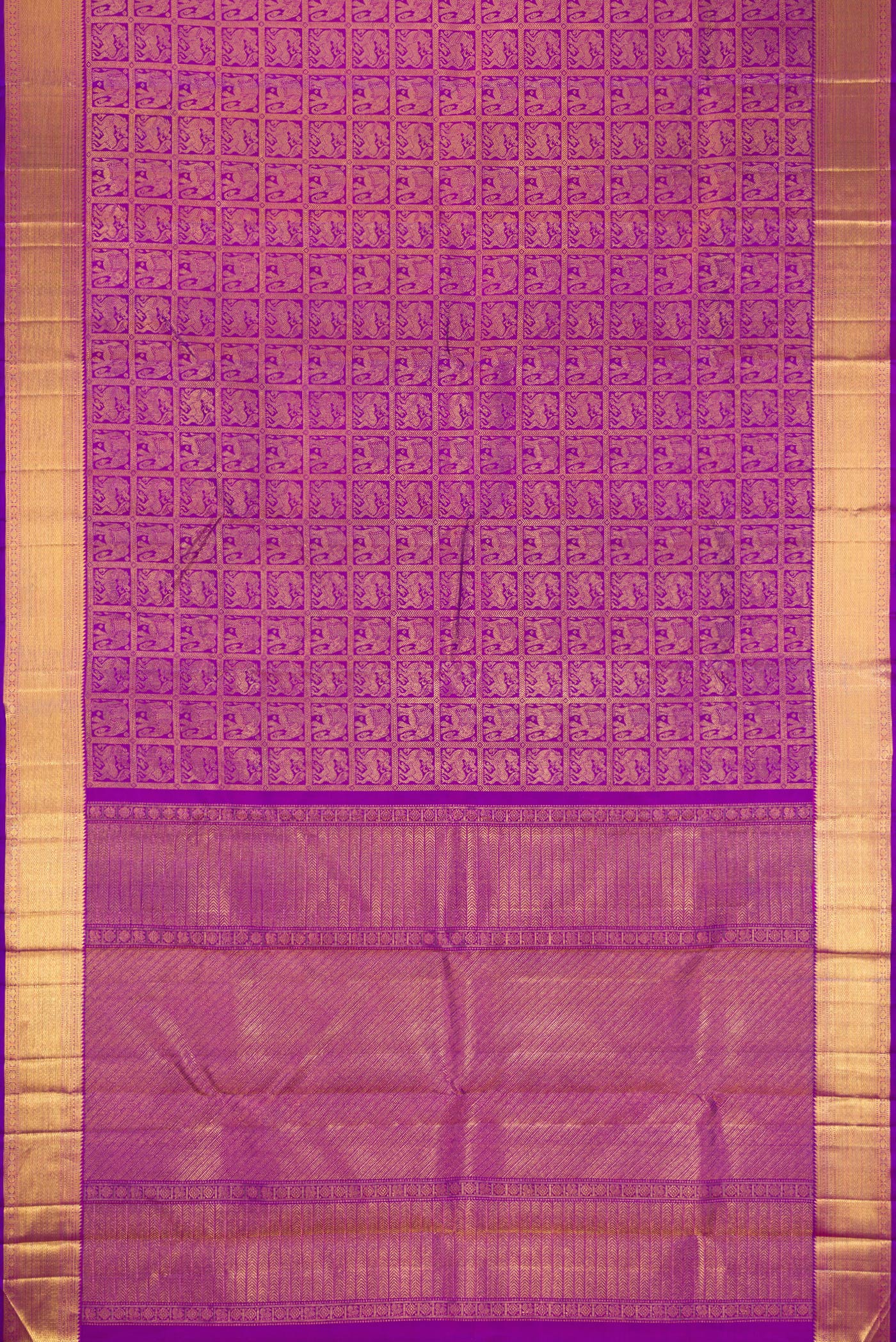 Flat view of Violet Dual Tone Kanchipuram Silk Saree with Zari Brocade on the body and Zari Border. 