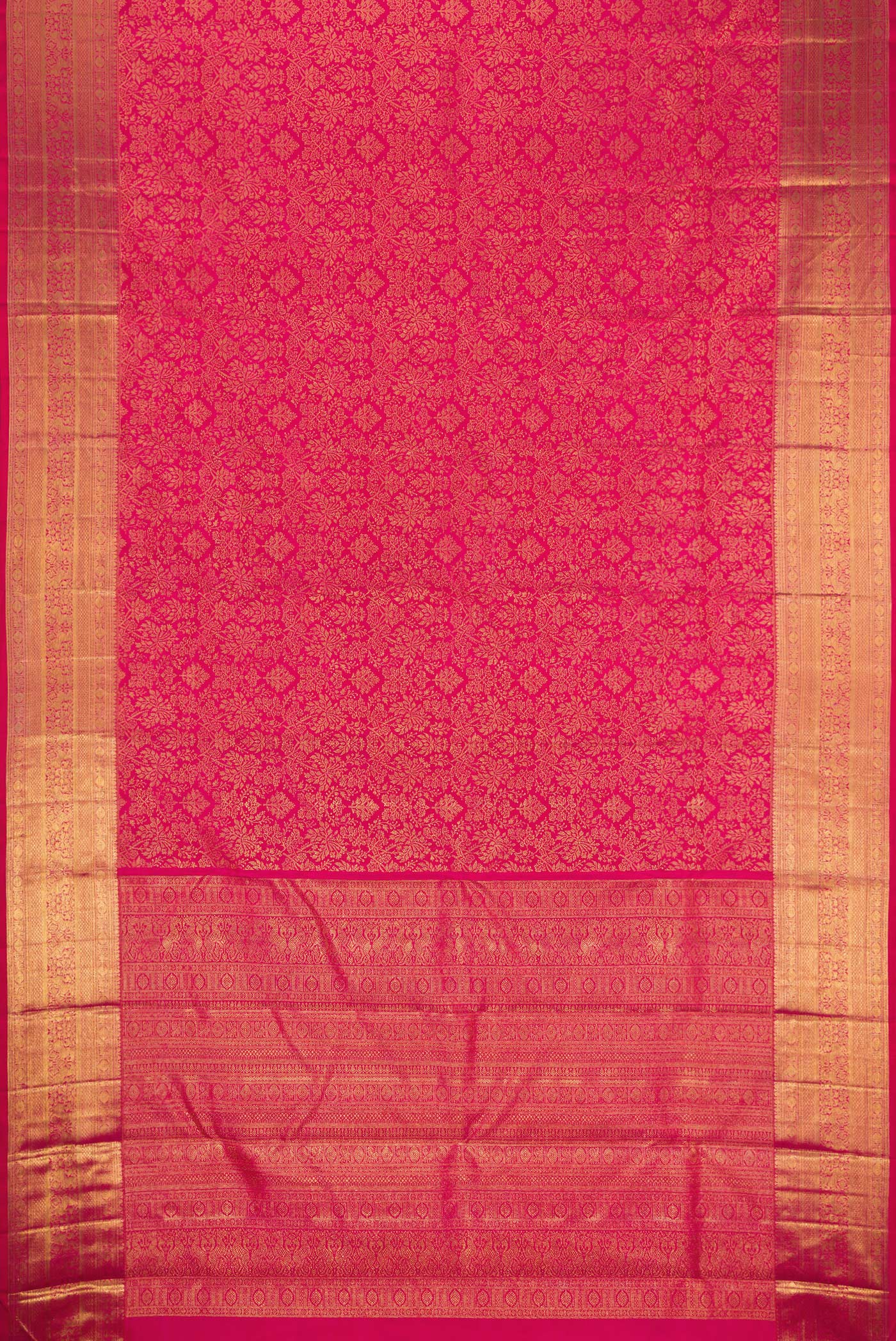 Flat view of Dark Pink Dual Tone Kanchipuram Silk Saree with Zari Brocade on the body and Zari Border. 