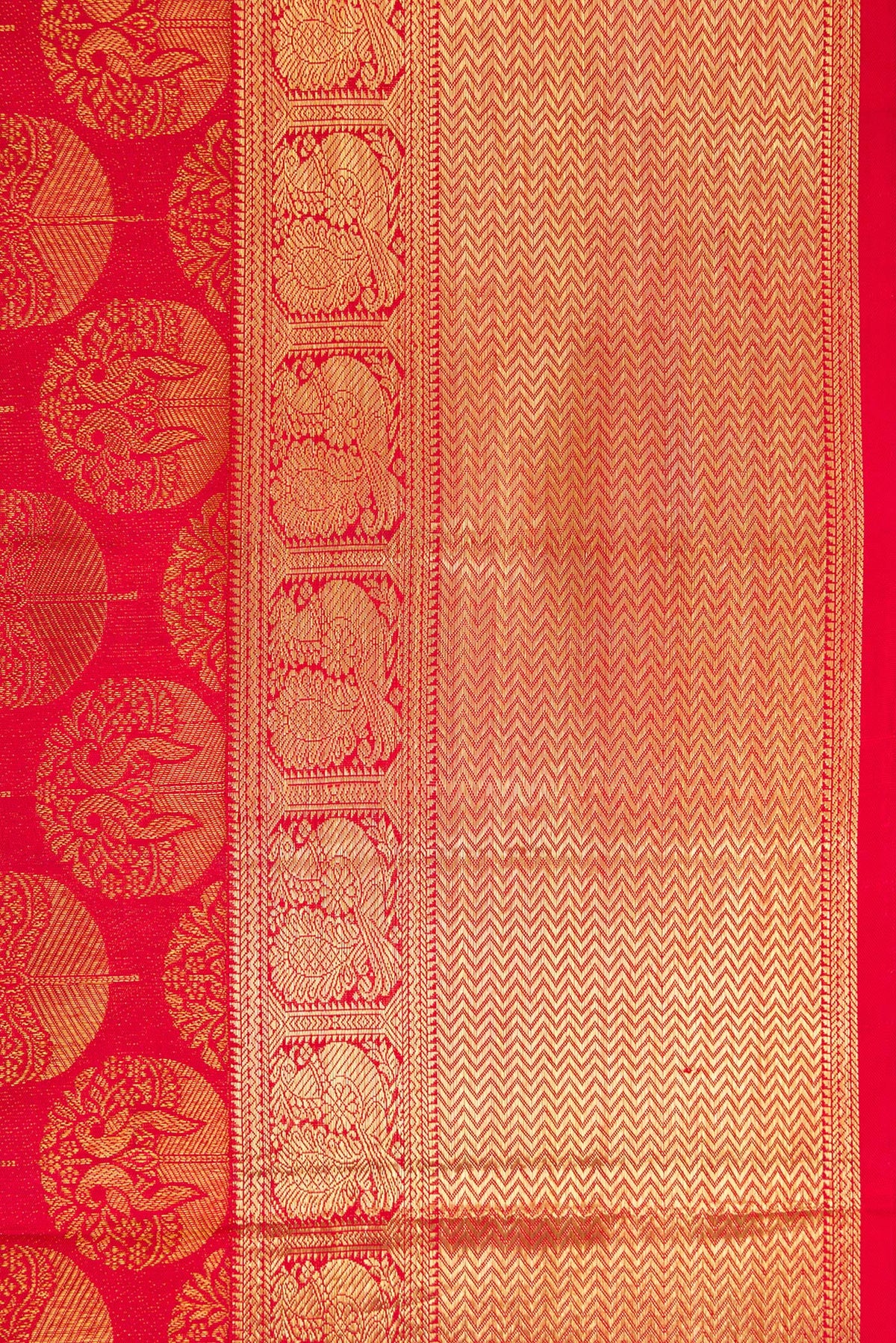 Border image of Red Dual Tone Kanchipuram Silk Saree with Zari Brocade on the body and Zari Border. 