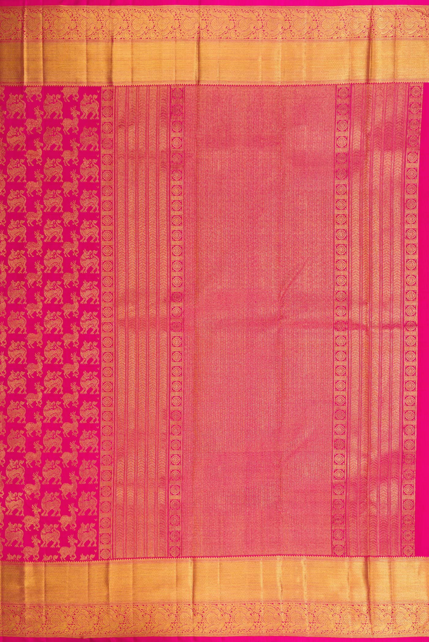 Close up image of the pallu of Pink Dual Tone Kanchipuram Silk Saree with Zari Brocade on the body and Zari Border. 