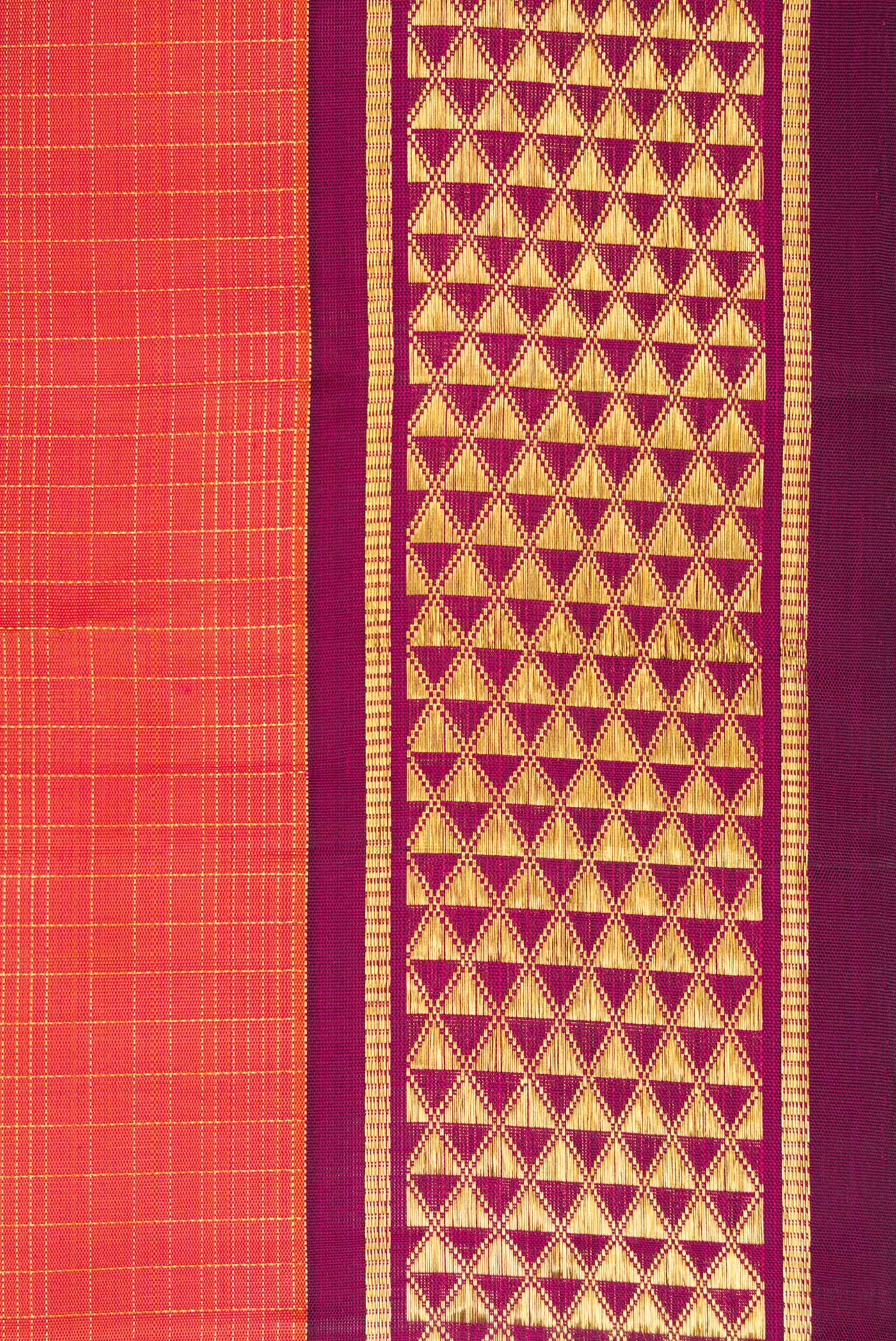 Border image of Pure Silk Pure Zari Coral Dual Tone Kanchipuram Nine Yards Saree with Checked design on the body and Zari Border. 