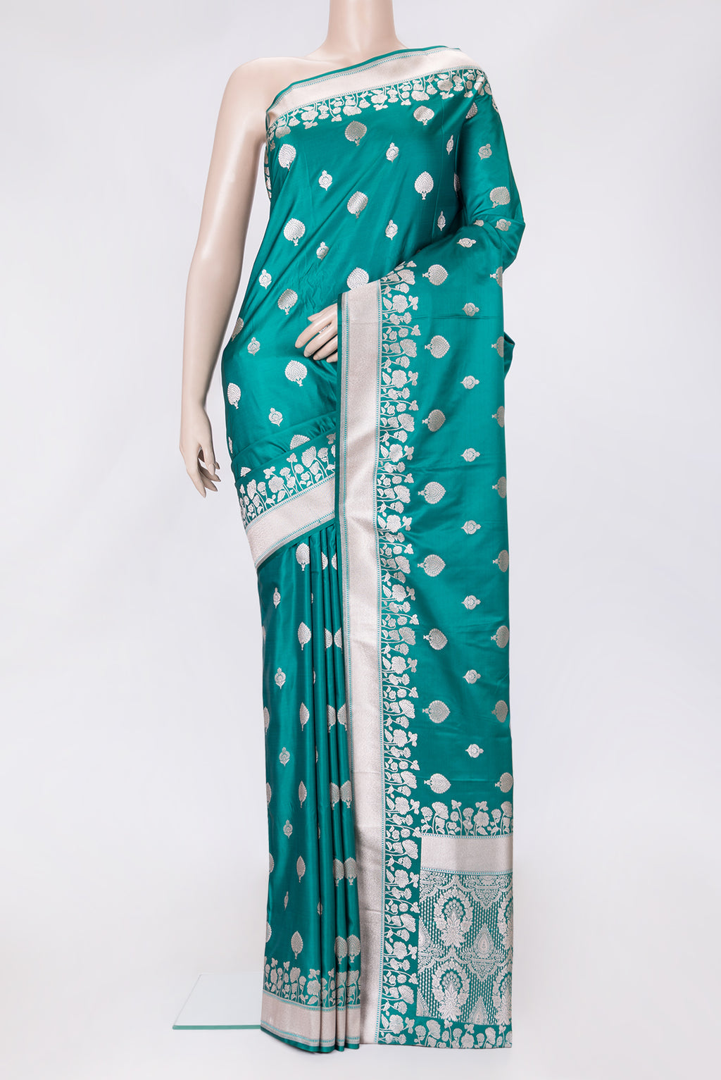 Green Dual Tone Blended Banarasi Silk Saree with Zari Butta on the body and Zari Border.  displayed on a mannequin