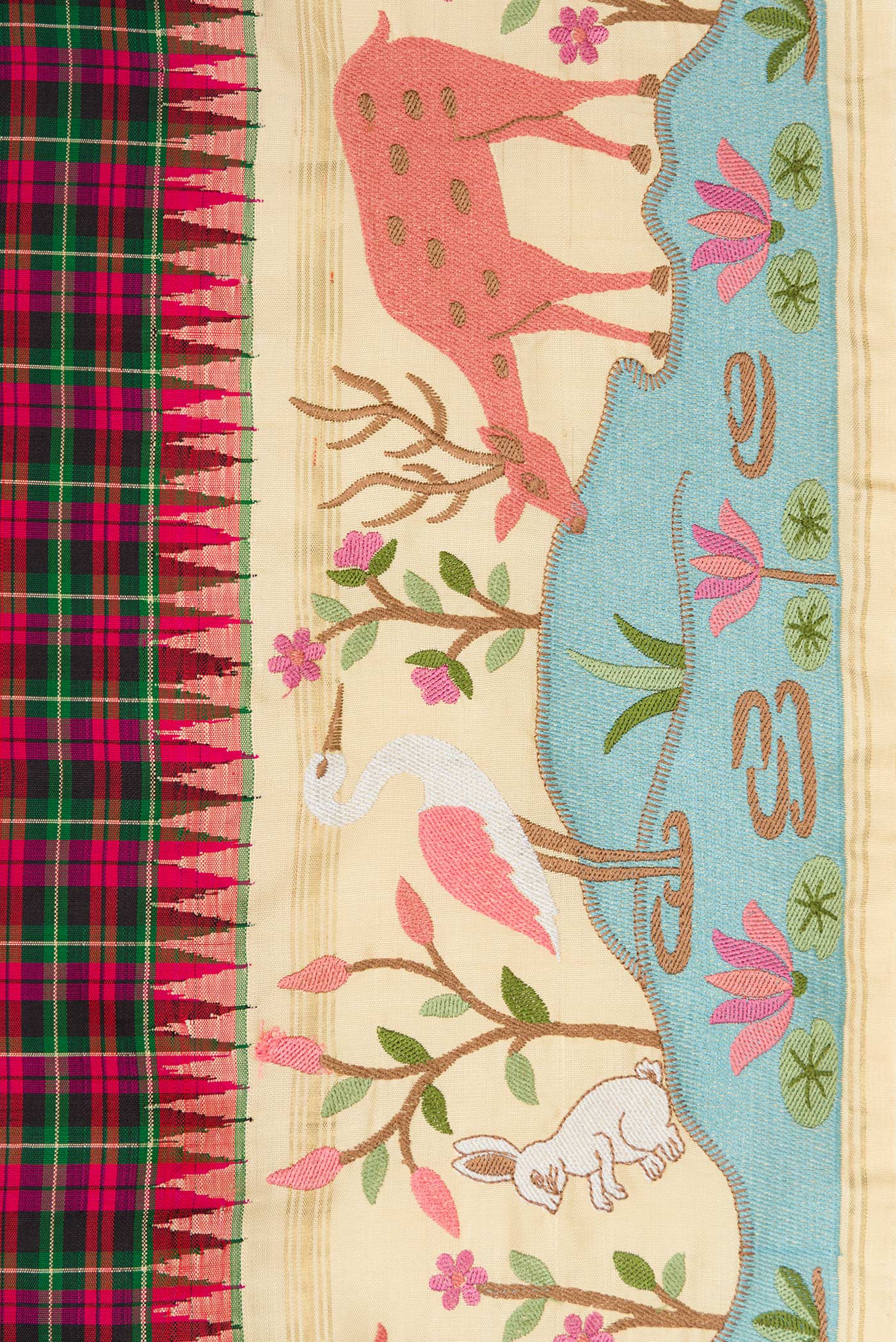Border image of Pure Silk Pure Zari Green, Pink and Black Color Banarasi Saree with Checked design on the body and Embroidery Border. 