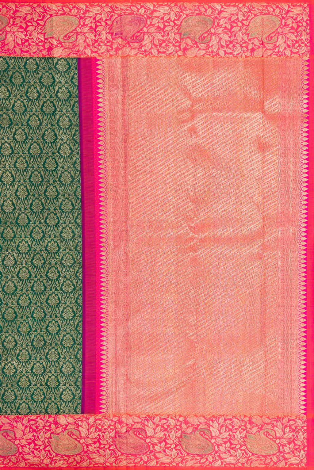 Close up image of the pallu of Bottle Green Dual Tone Kanchipuram Silk Saree with Zari Brocade on the body and Fancy Border. 