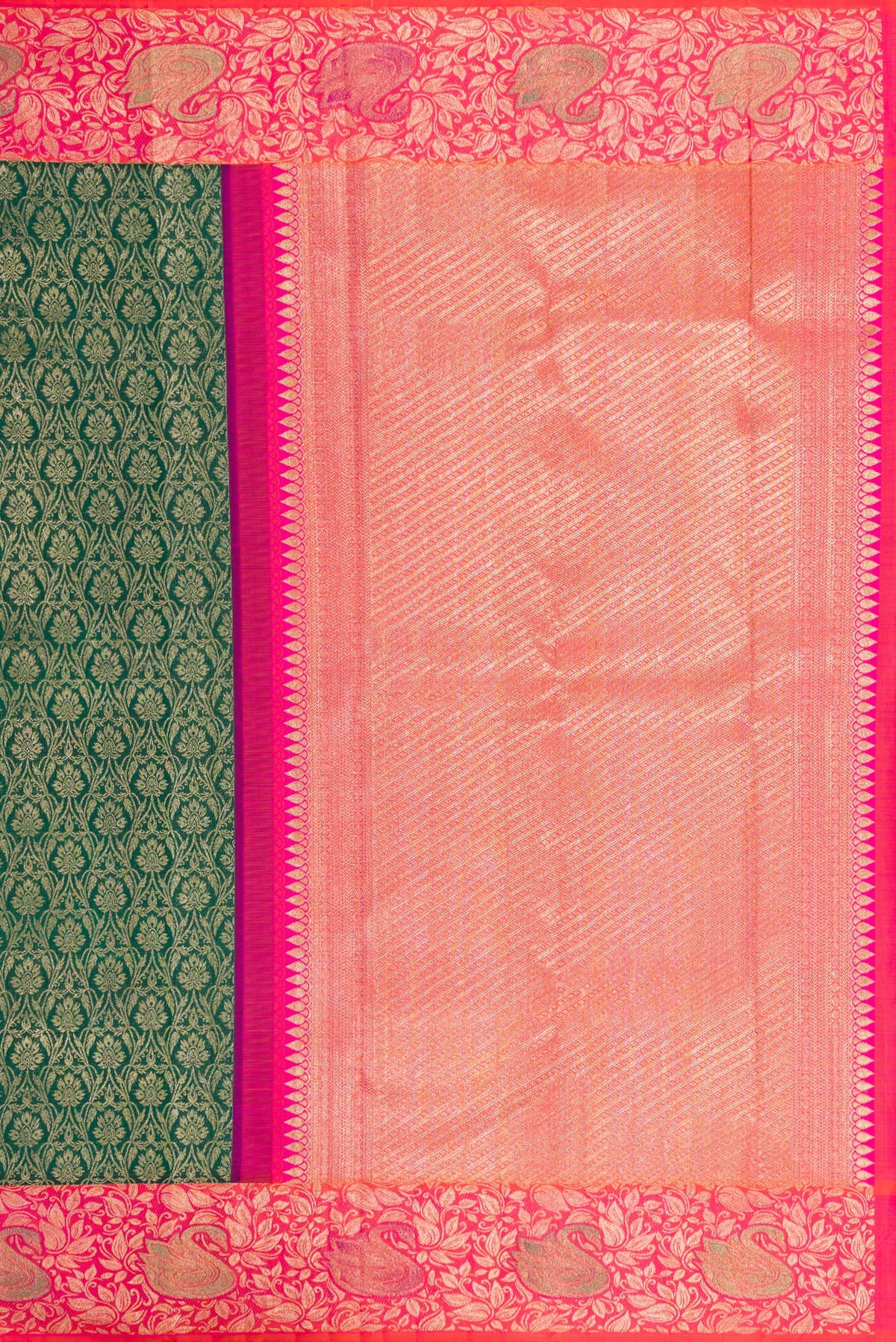 Close up image of the pallu of Bottle Green Dual Tone Kanchipuram Silk Saree with Zari Brocade on the body and Fancy Border. 