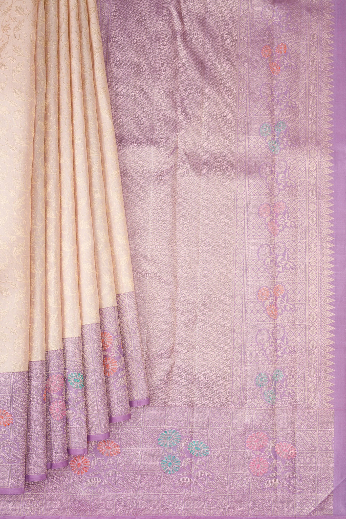 Pleats and pallu of Golden Peach Dual Tone Kanchipuram Silk Saree with Zari Brocade on the body and Fancy Border. 
