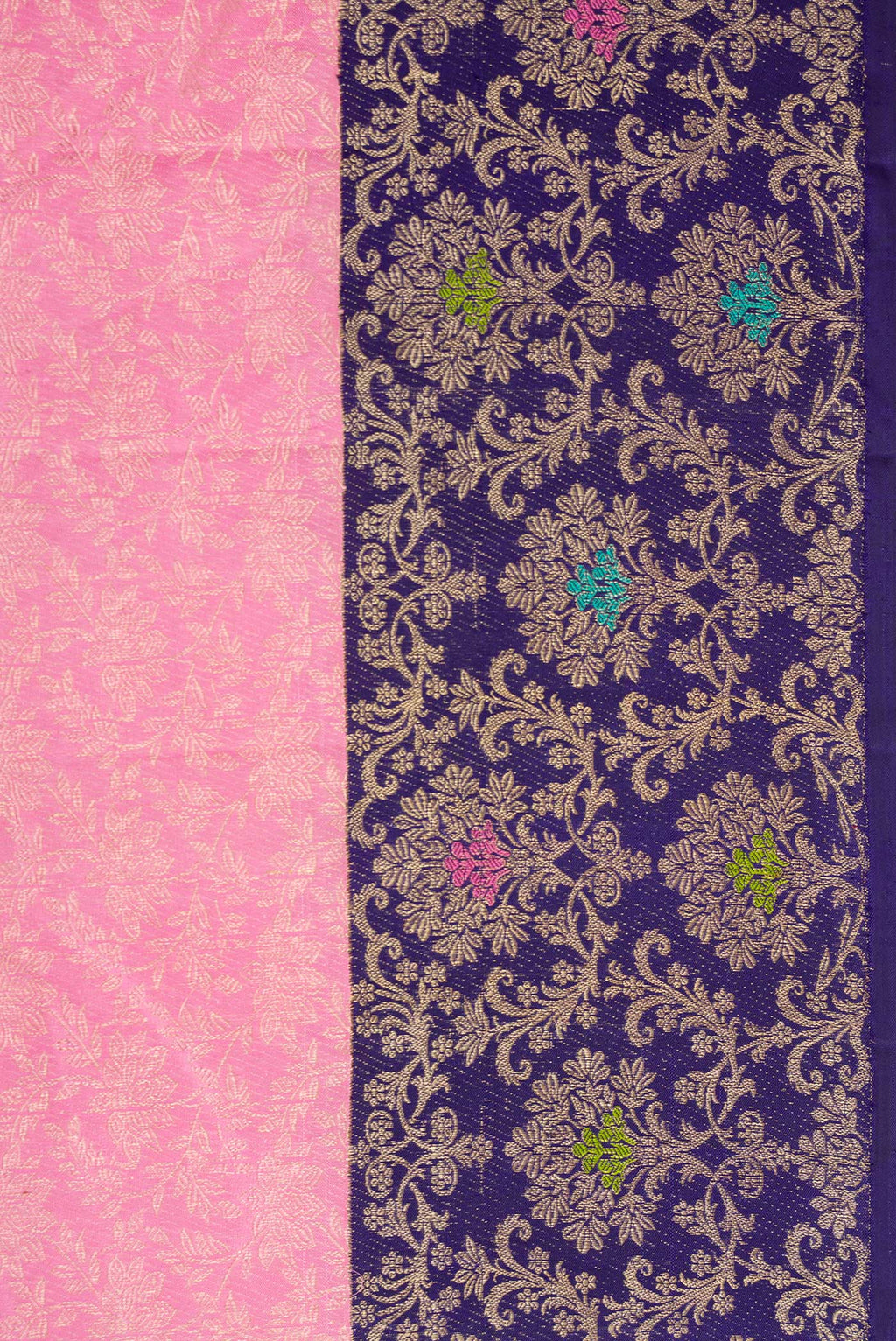 Border image of Pink Dual Tone Kanchipuram Silk Saree with Zari Brocade on the body and Zari Border. 