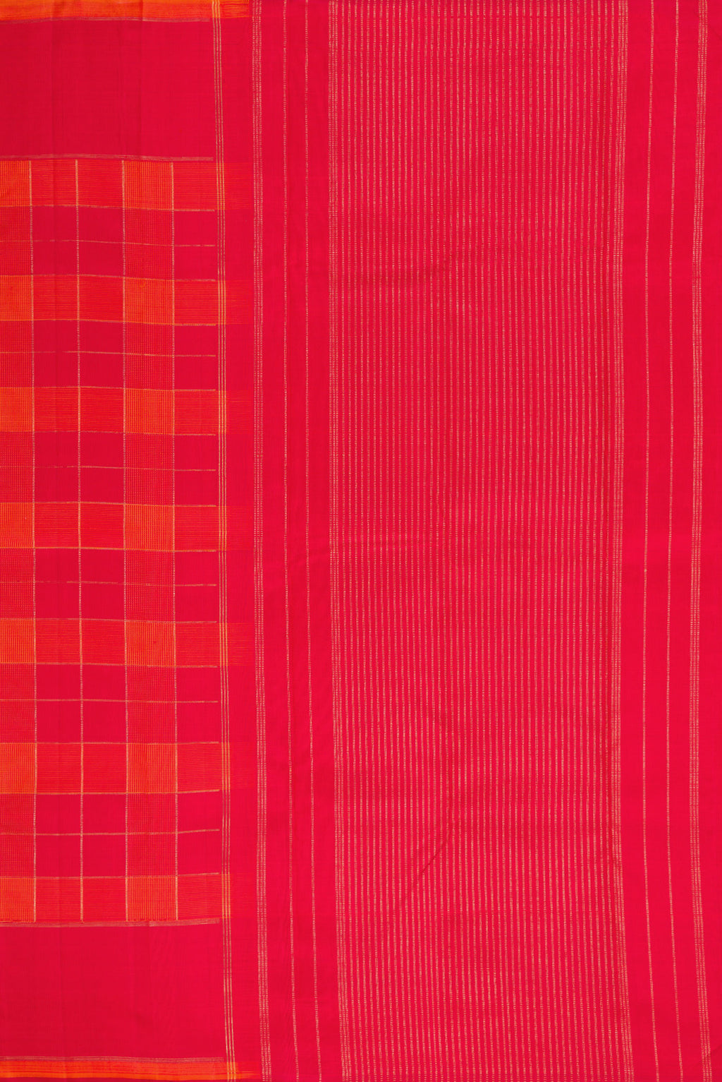 Close up image of the pallu of Pure Silk Pure Zari Orange and Dark Pink Color Kanchipuram Saree with Checked design on the body and Plain Border. 