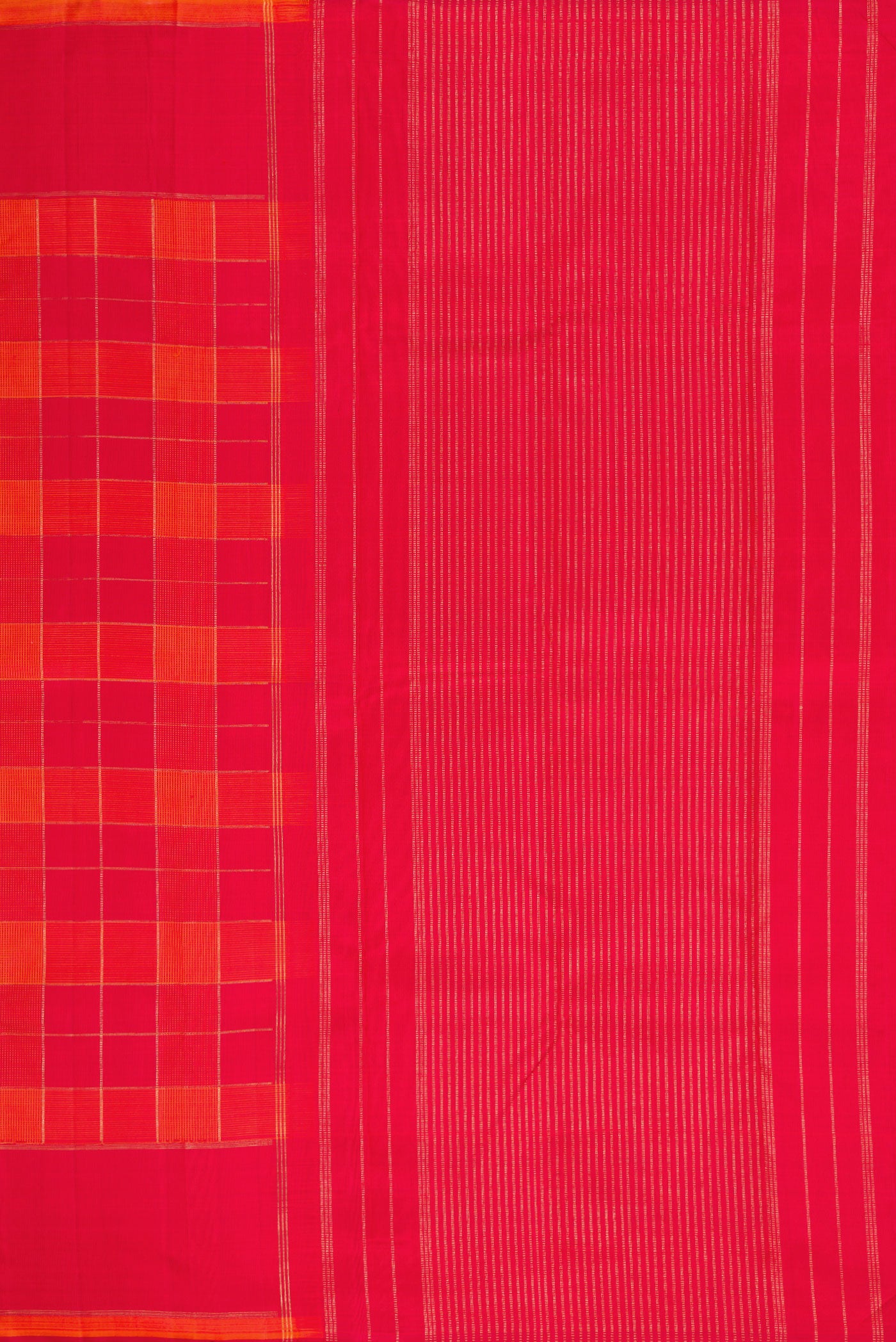 Close up image of the pallu of Pure Silk Pure Zari Orange and Dark Pink Color Kanchipuram Saree with Checked design on the body and Plain Border. 
