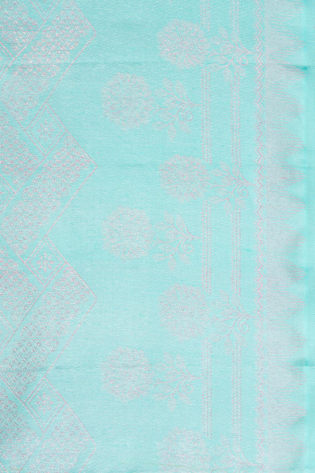 Border image of Light Blue Dual Tone Kanjivaram Silk Saree with Jacquard design on the body and Fancy Border. 