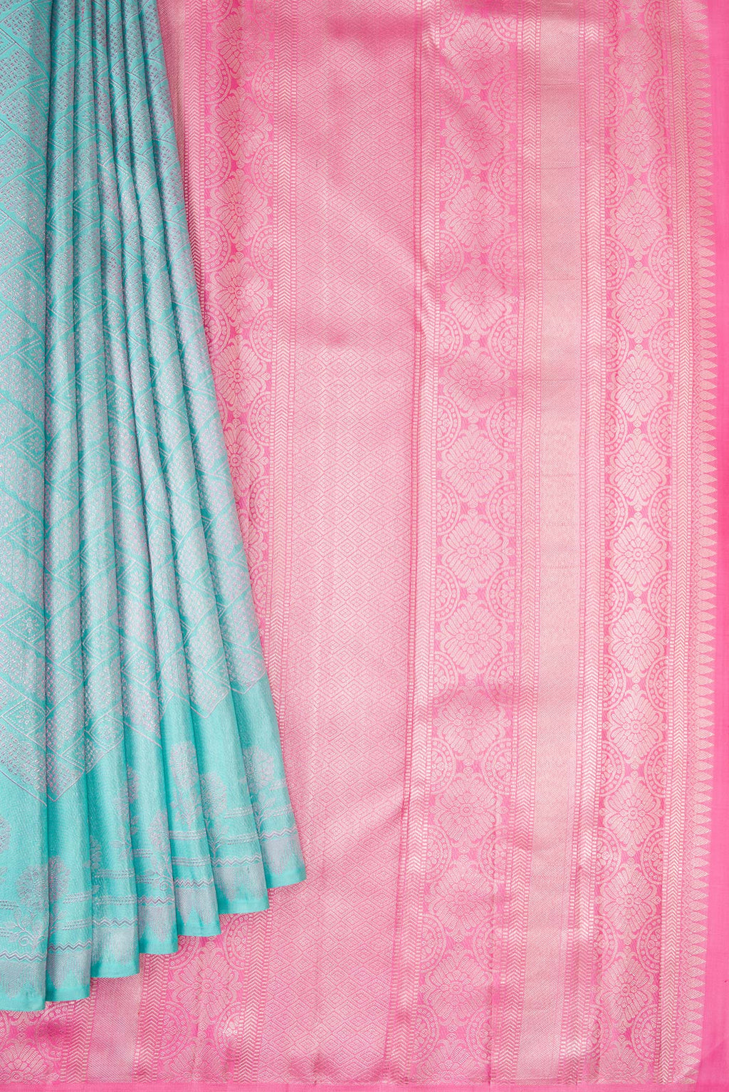 Pleats and pallu of Light Blue Dual Tone Kanjivaram Silk Saree with Jacquard design on the body and Fancy Border. 