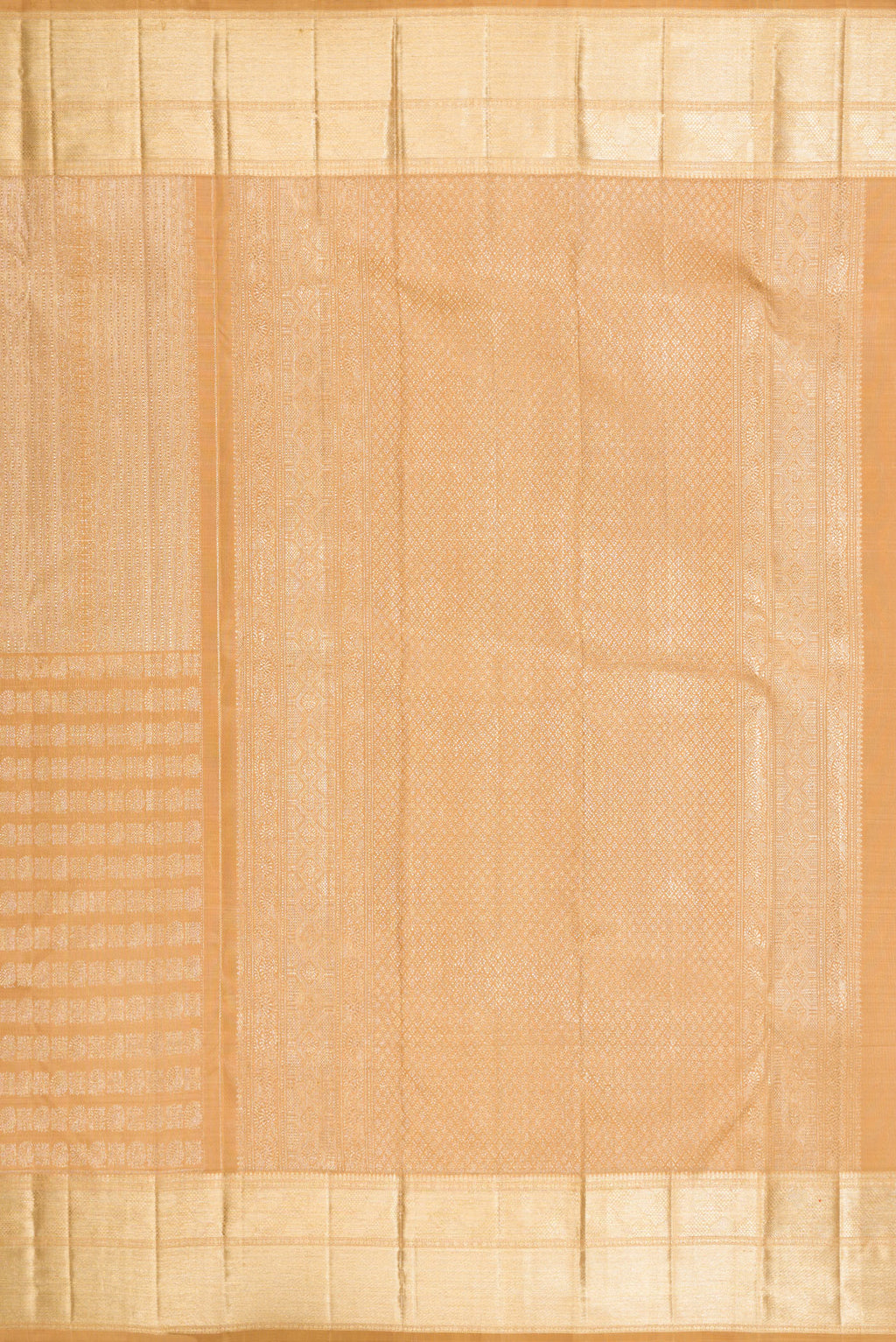 Close up image of the pallu of Gold Kanchipuram Silk Saree with Zari Brocade on the body and Zari Border. 
