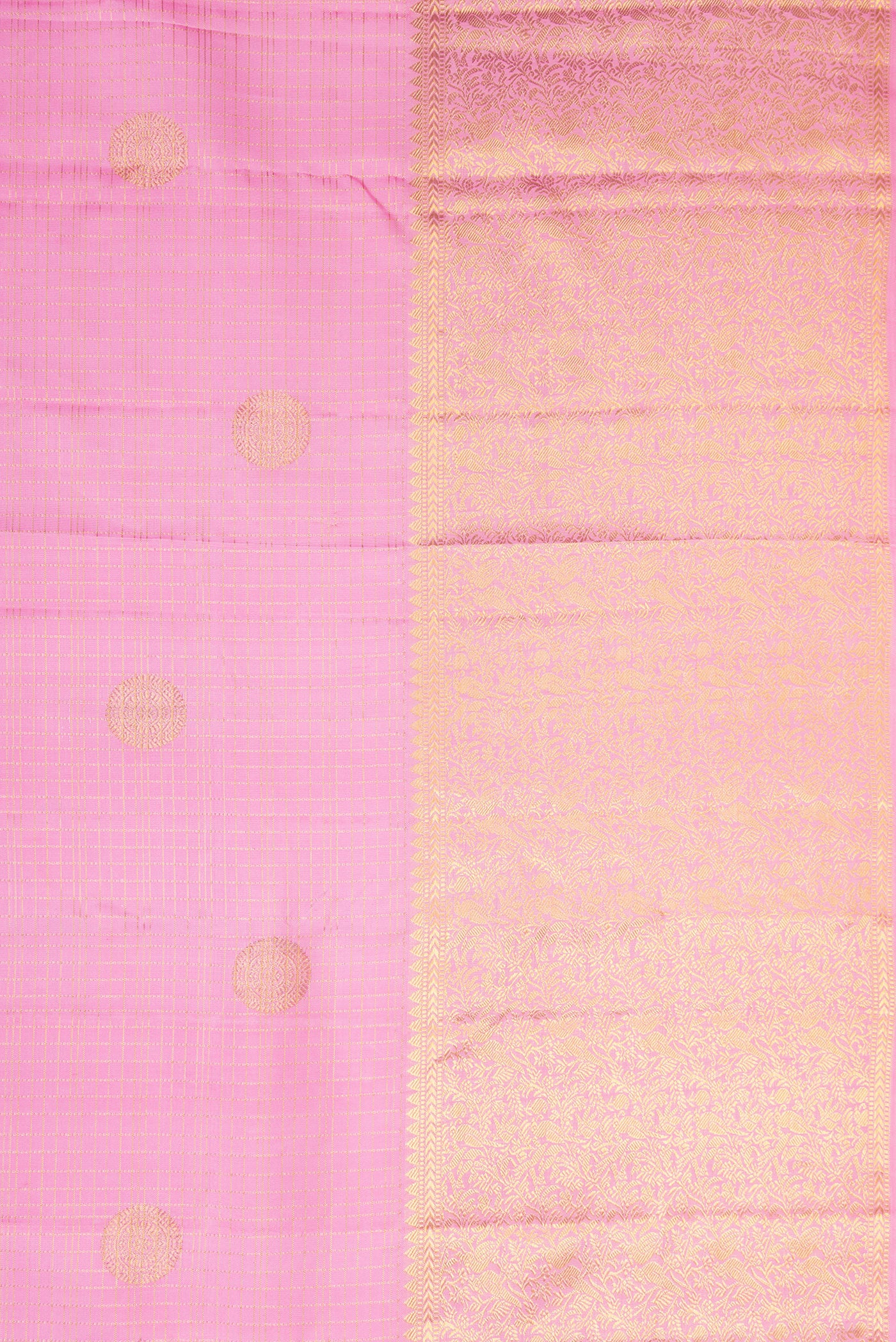Border image of Pink Dual Tone Kanjivaram Silk Saree with Checked design on the body and Zari Border. 