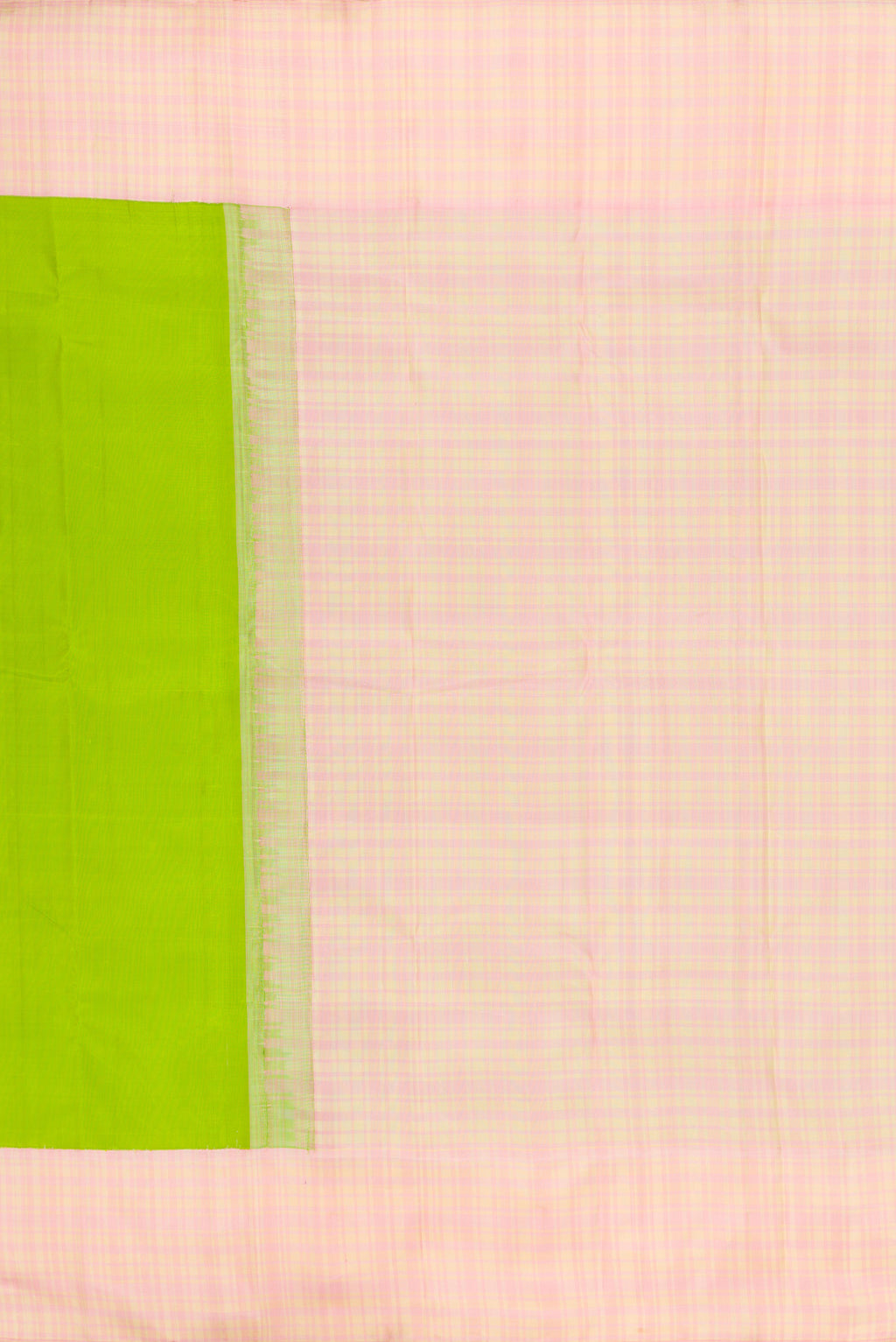 Close up image of the pallu of Parrot Green Kanjivaram Silk Saree with Plain Body and Thread Border. 