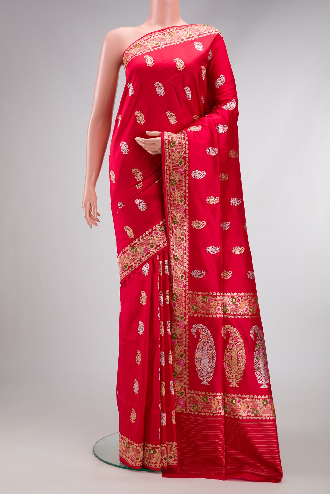 Dark Pink Dual Tone Banarasi Silk Saree with Zari Butta on the body and Zari Border.  displayed on a mannequin