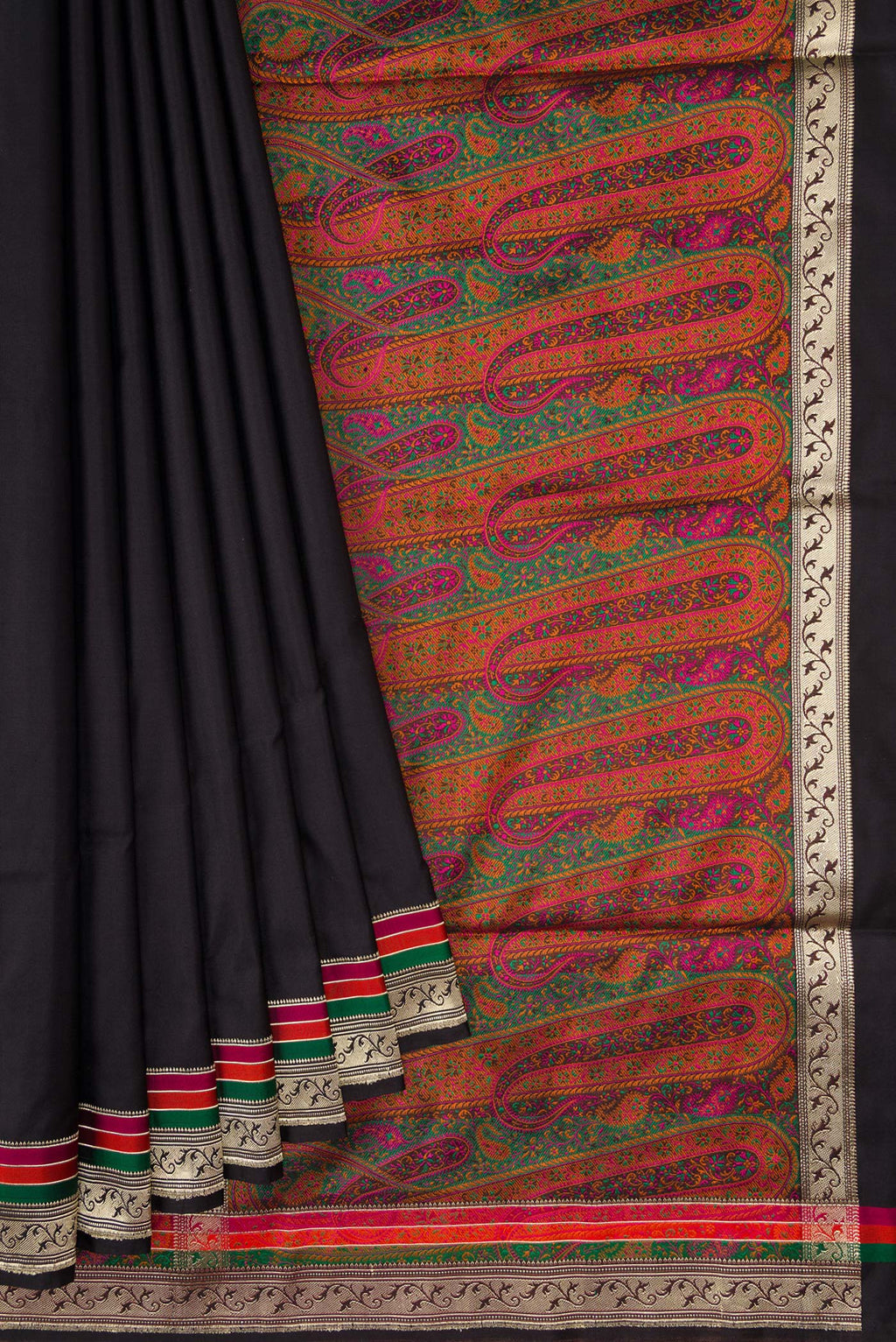 Pleats and pallu of Black Banarasi Silk Saree with Plain Body and Zari Border. 