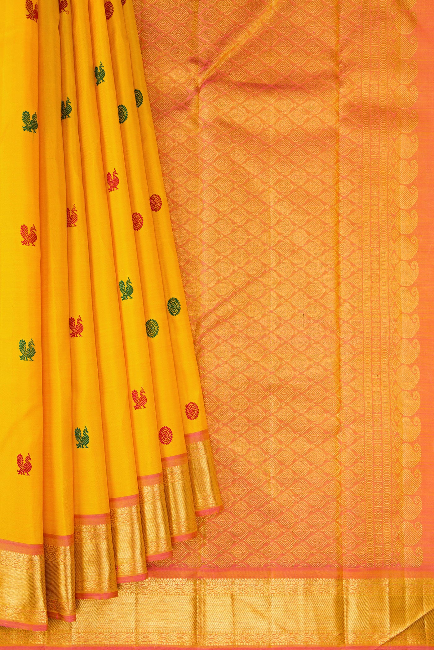 Pleats and pallu of Yellow Kanjivaram Silk Saree with Thread Butta on the body and Zari Border. 