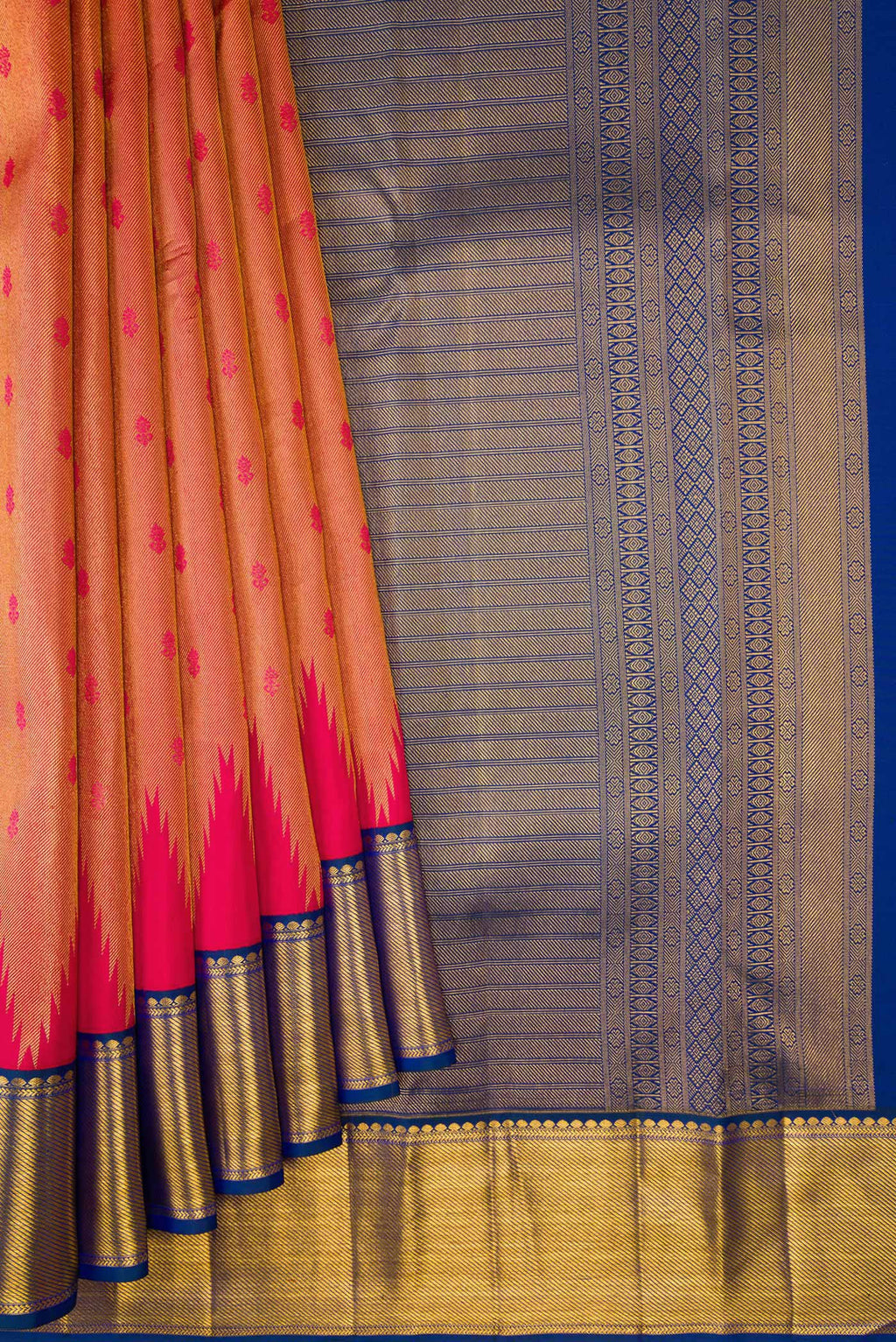 Pleats and pallu of Red Dual Tone Kanjivaram Silk Saree with Zari Brocade on the body and Zari Border. 