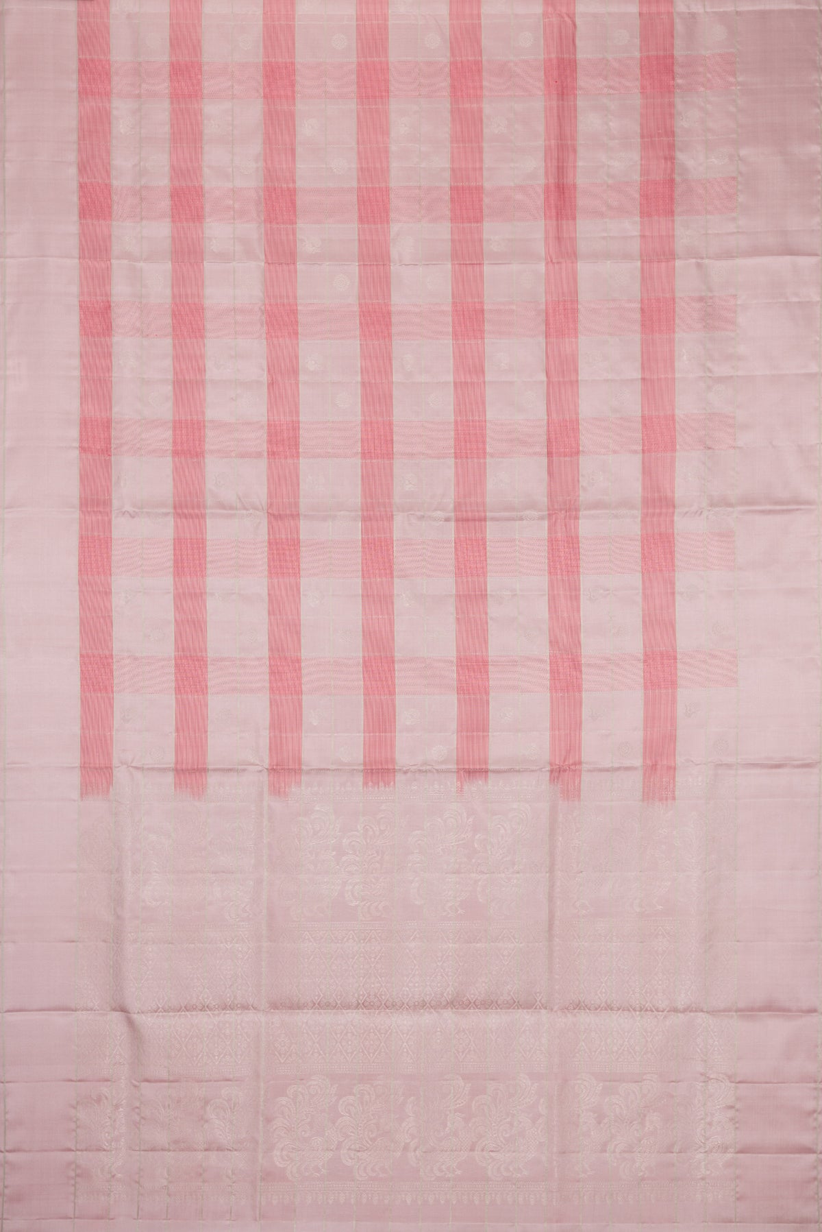 Flat view of Rose Gold Soft Silk Saree with Checked design on the body and Plain Border. 
