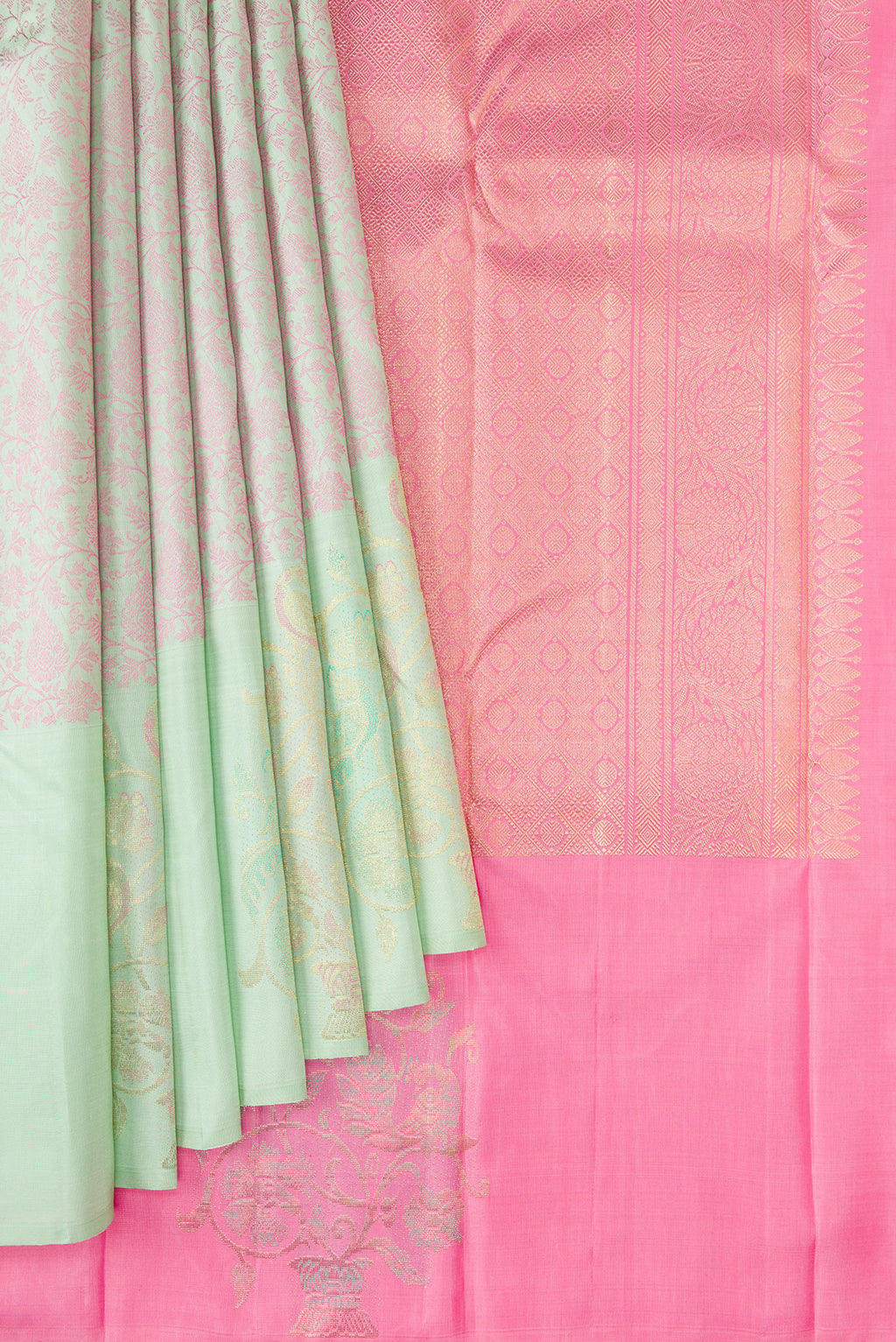 Pleats and pallu of Light Green Kanjivaram Silk Saree with Jacquard design on the body and Fancy Border. 