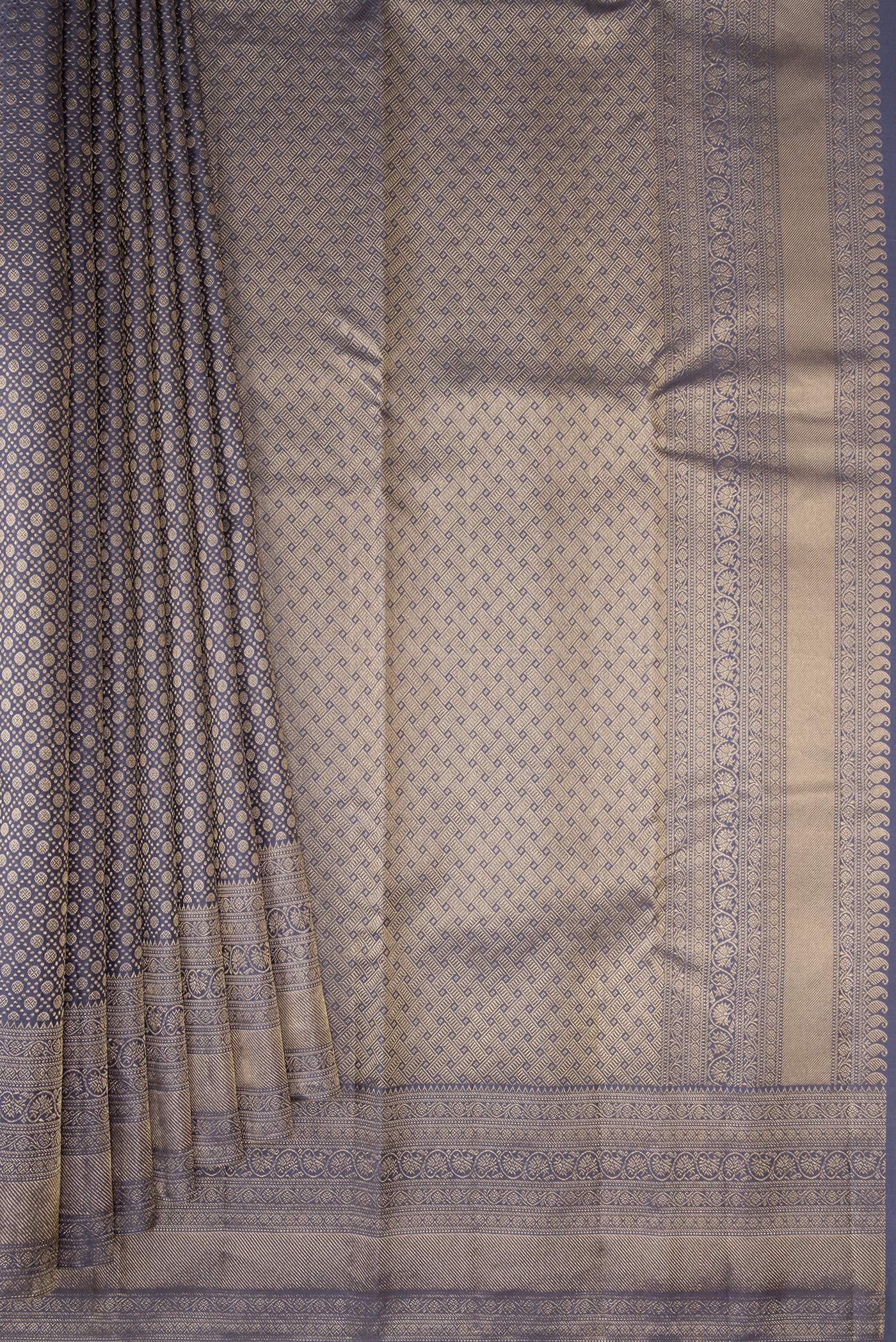 Pleats and pallu of Pure Silk Grey Kanjivaram Saree with Zari Brocade on the body and Zari Border. 