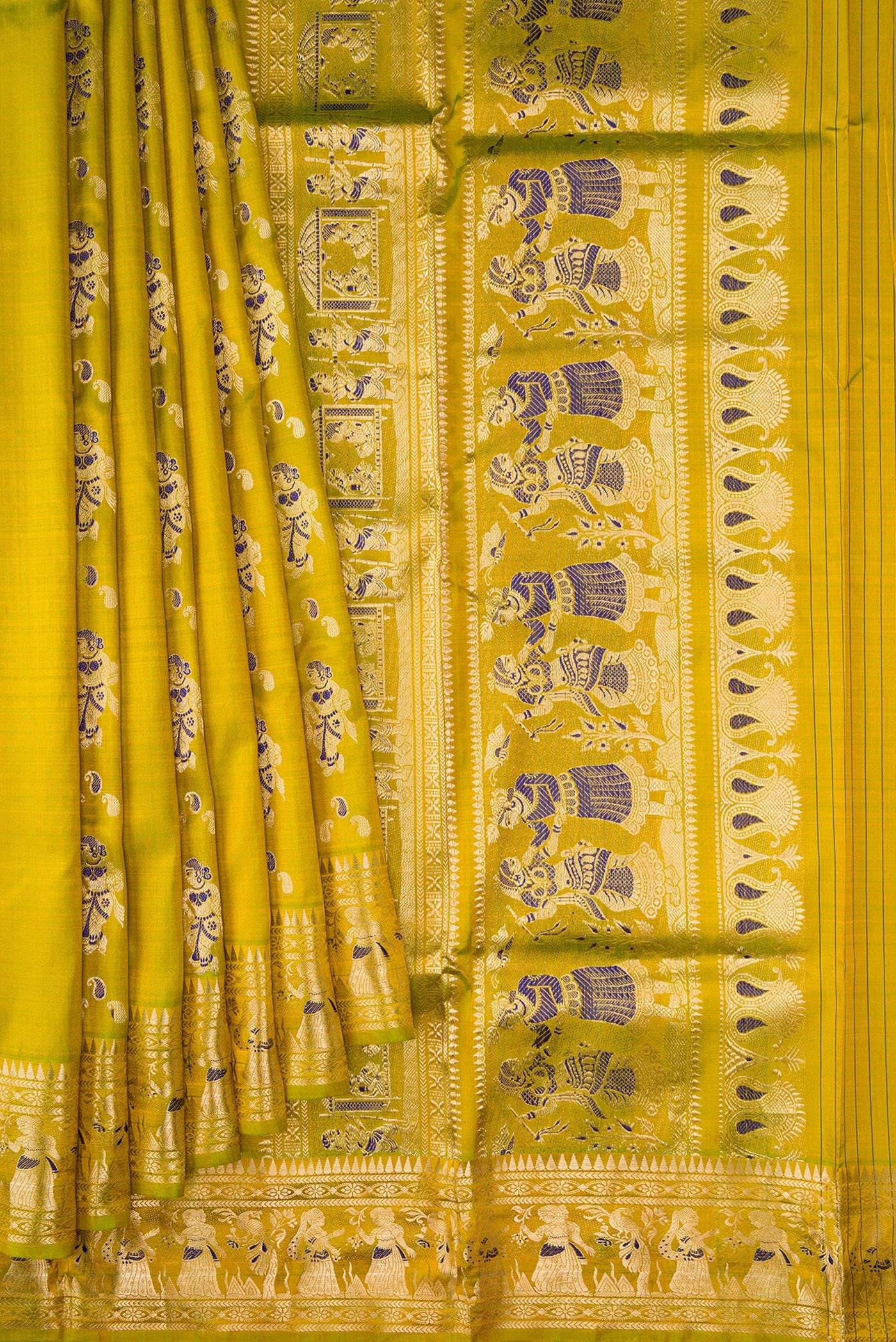 Pleats and pallu of Mehandi Green Dual Tone Baluchari Silk Saree with Zari And Thread Butta on the body and Zari And Thread Border. 