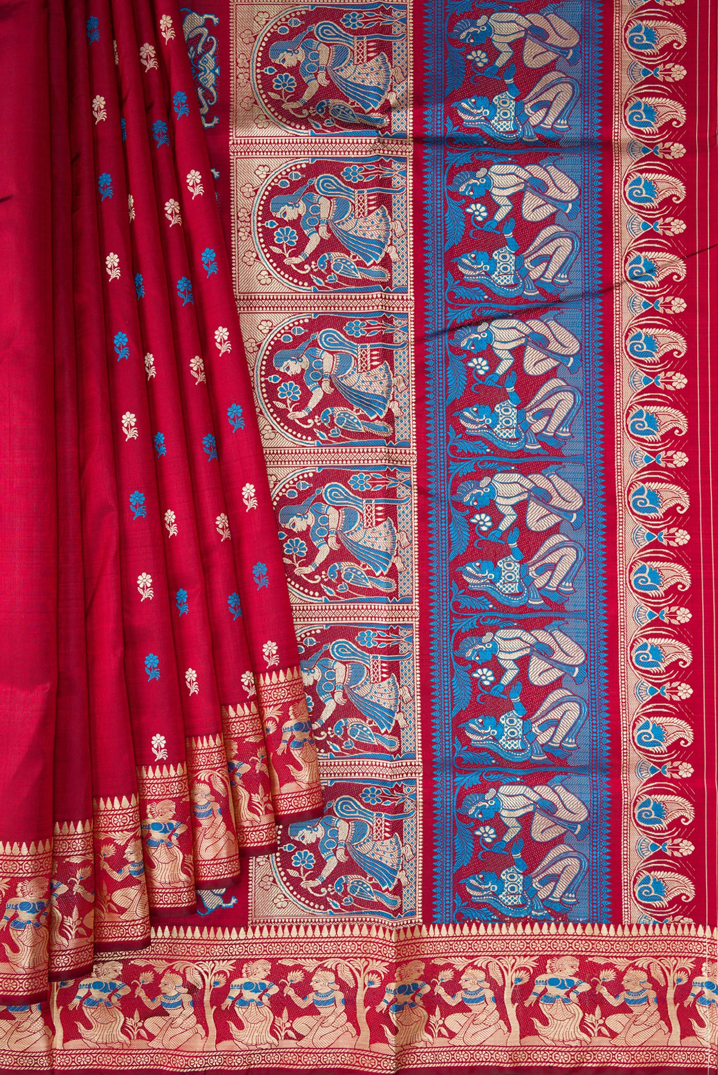 Pleats and pallu of Maroon Dual Tone Baluchari Silk Saree with Thread Butta on the body and Thread Border. 