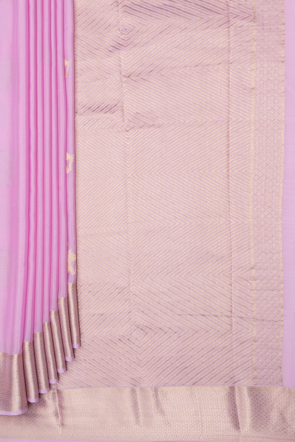Pleats and pallu of Lavender Mysore Silk Saree with Zari Butta on the body and Zari Border. 